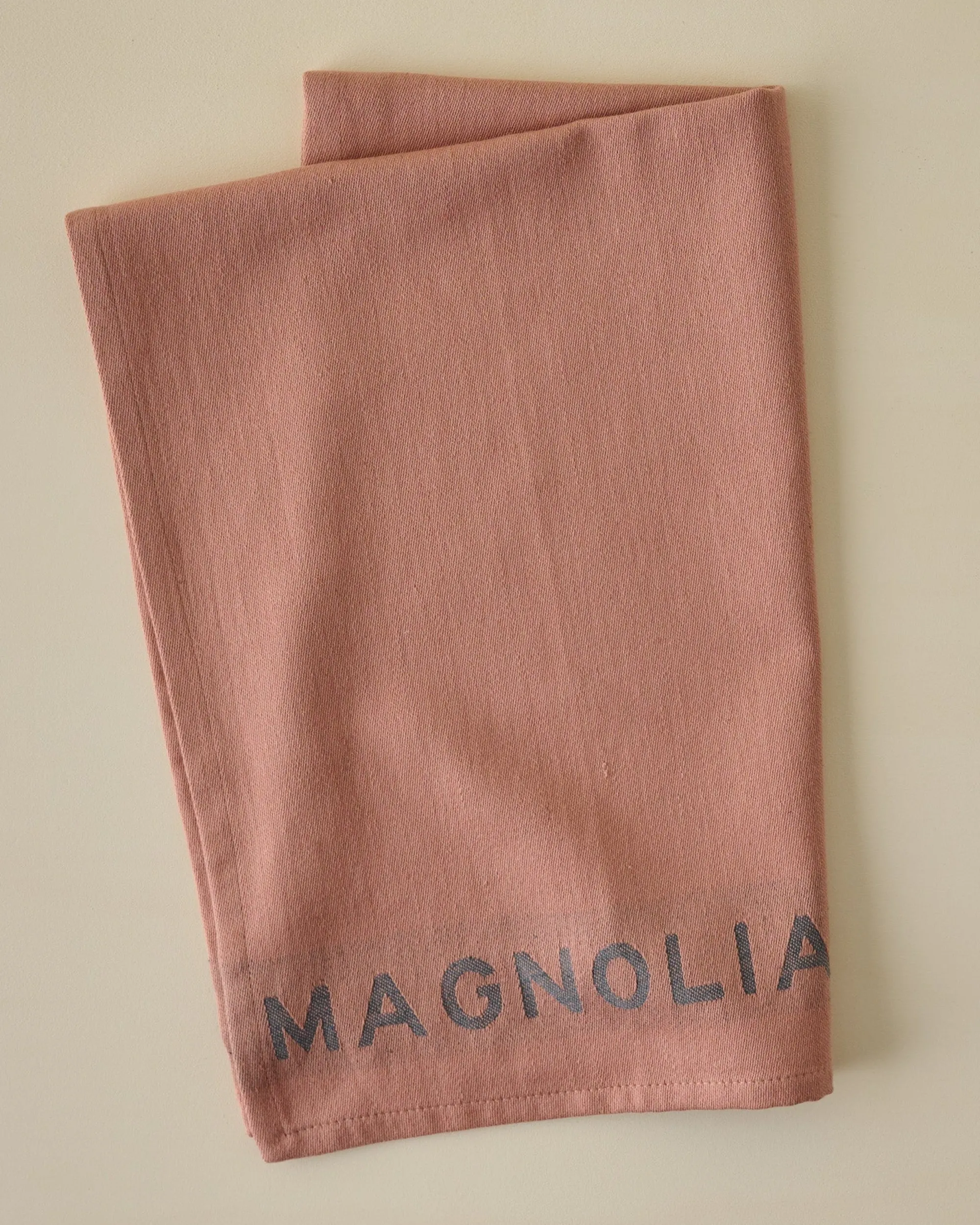 VND6843 KARUR GOLDLINE EXPORTS LLP Magnolia Est. Convertible Tea Towel Apron - Pink