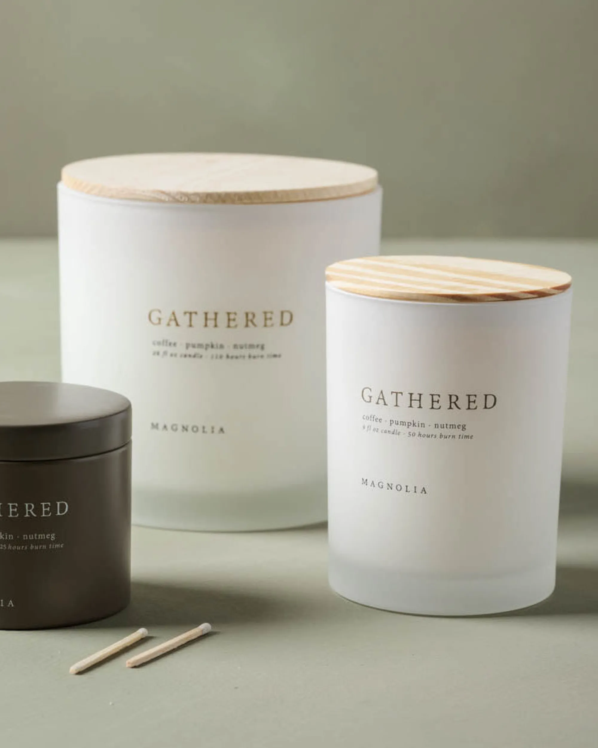 VND0040 Couture Brands LLC Magnolia Gathered Candle