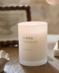 VND0040 Couture Brands LLC Magnolia Linen Candle