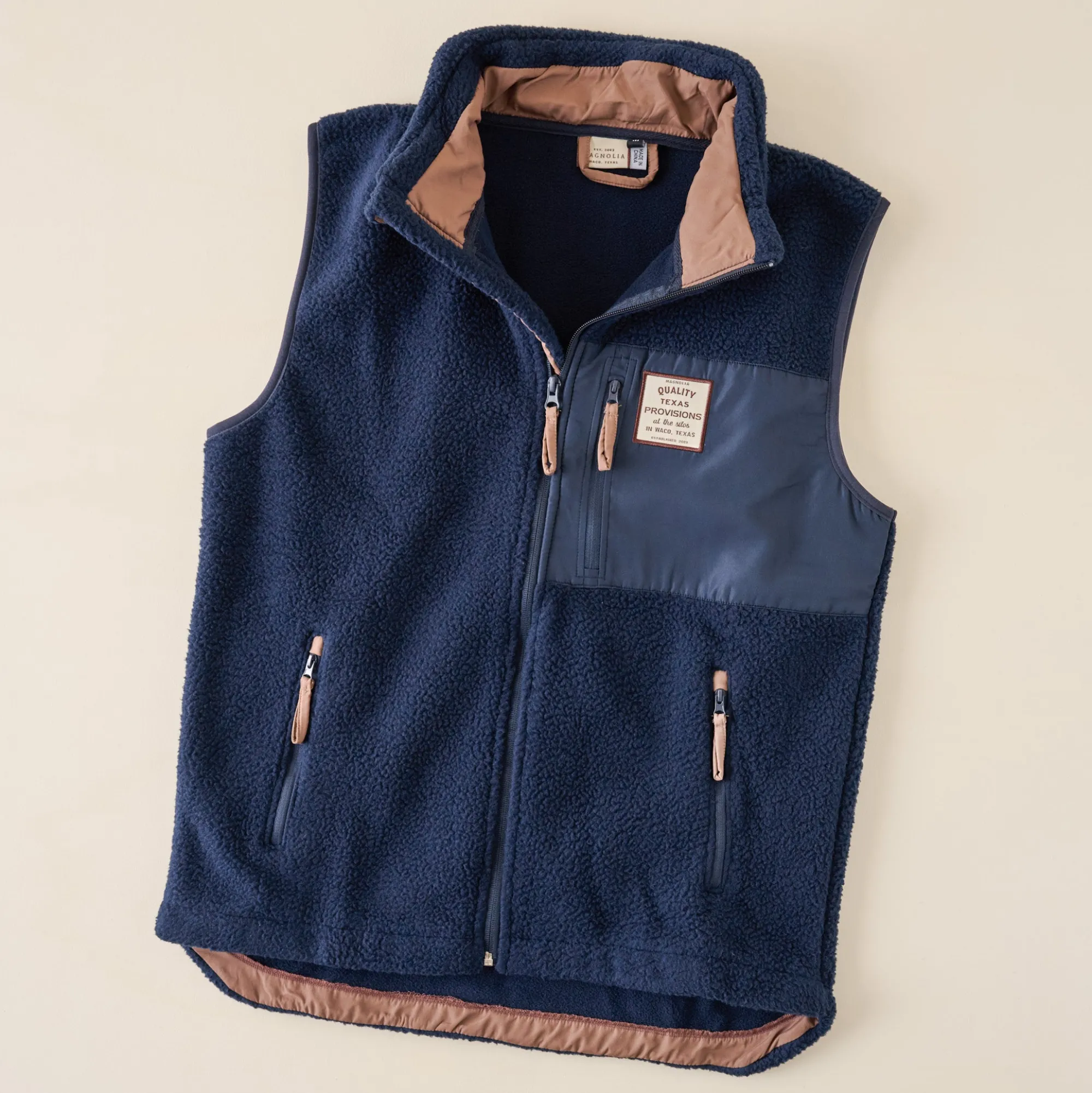 VND8605 Sport Design Sweden, Inc. Magnolia Provisions Navy Fleece Vest