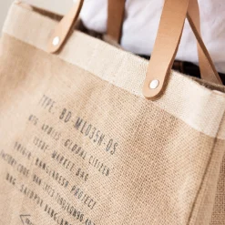 VND2798 Apolis Holdings LLC Magnolia Script Market Tote
