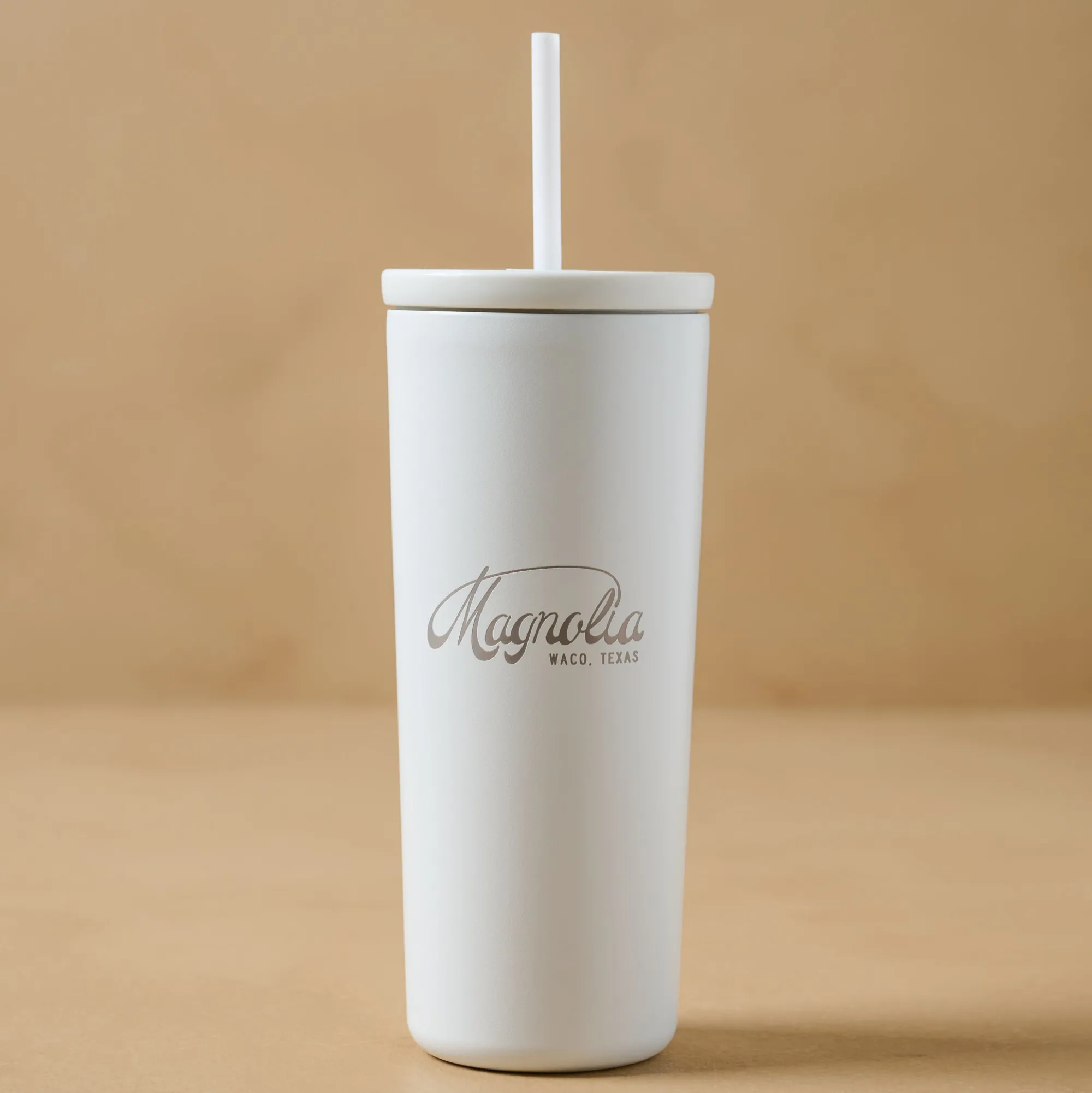 VND7814 Everyday Drinkware Magnolia White 24oz Cold Tumbler with Straw