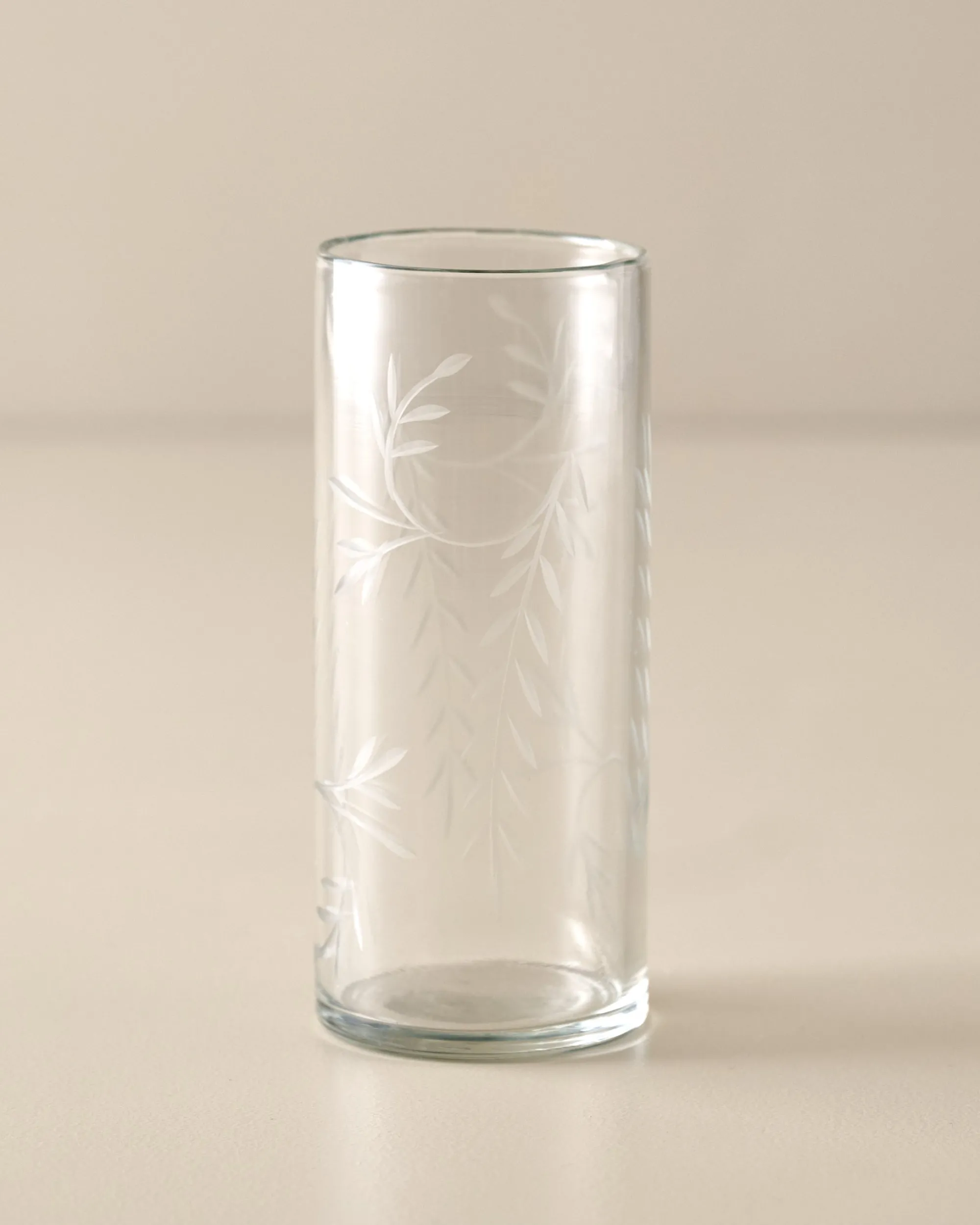 VND7004 BKG OVERSEAS Marlowe Etched Glass Tumbler