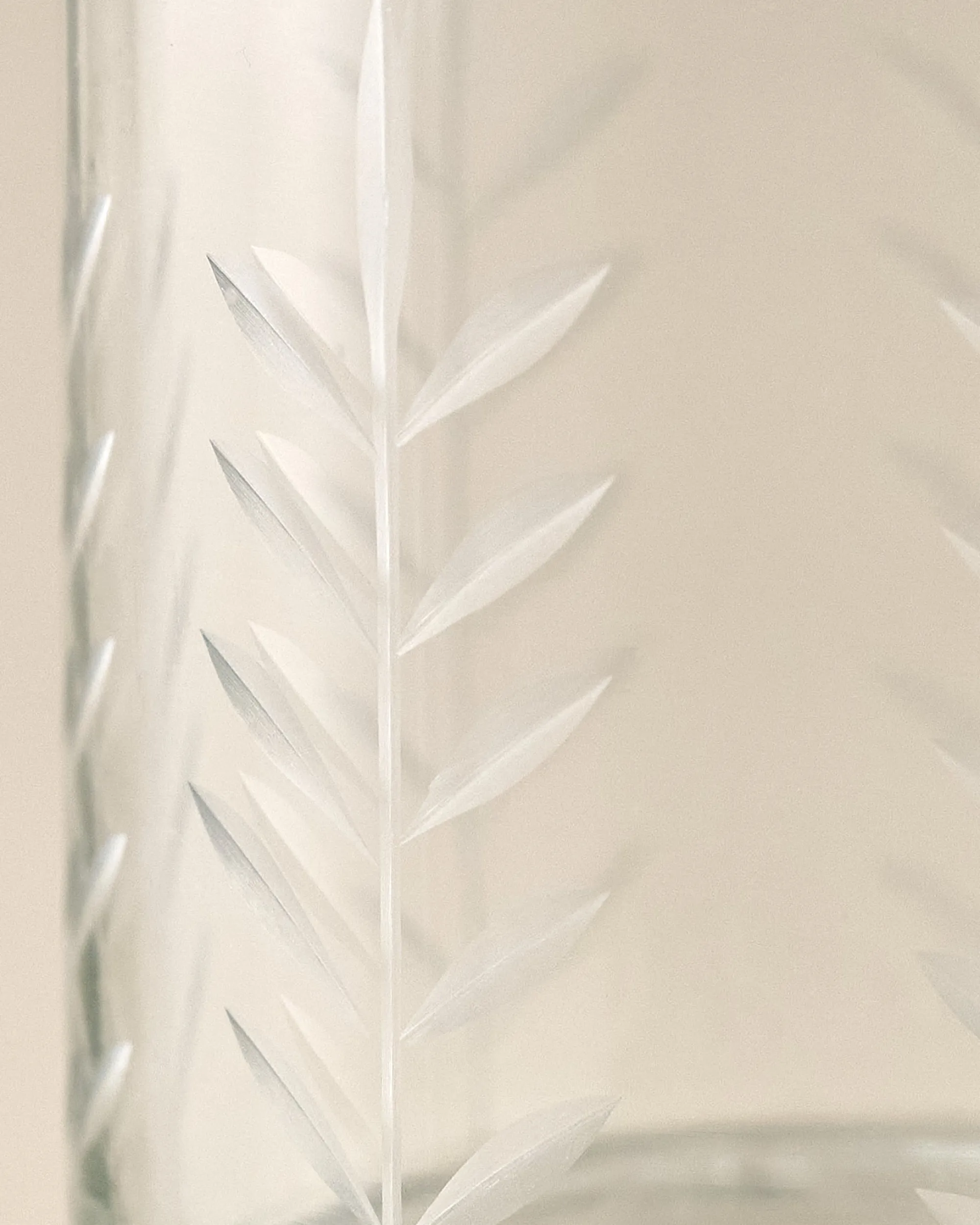 VND7004 BKG OVERSEAS Marlowe Etched Glass Tumbler