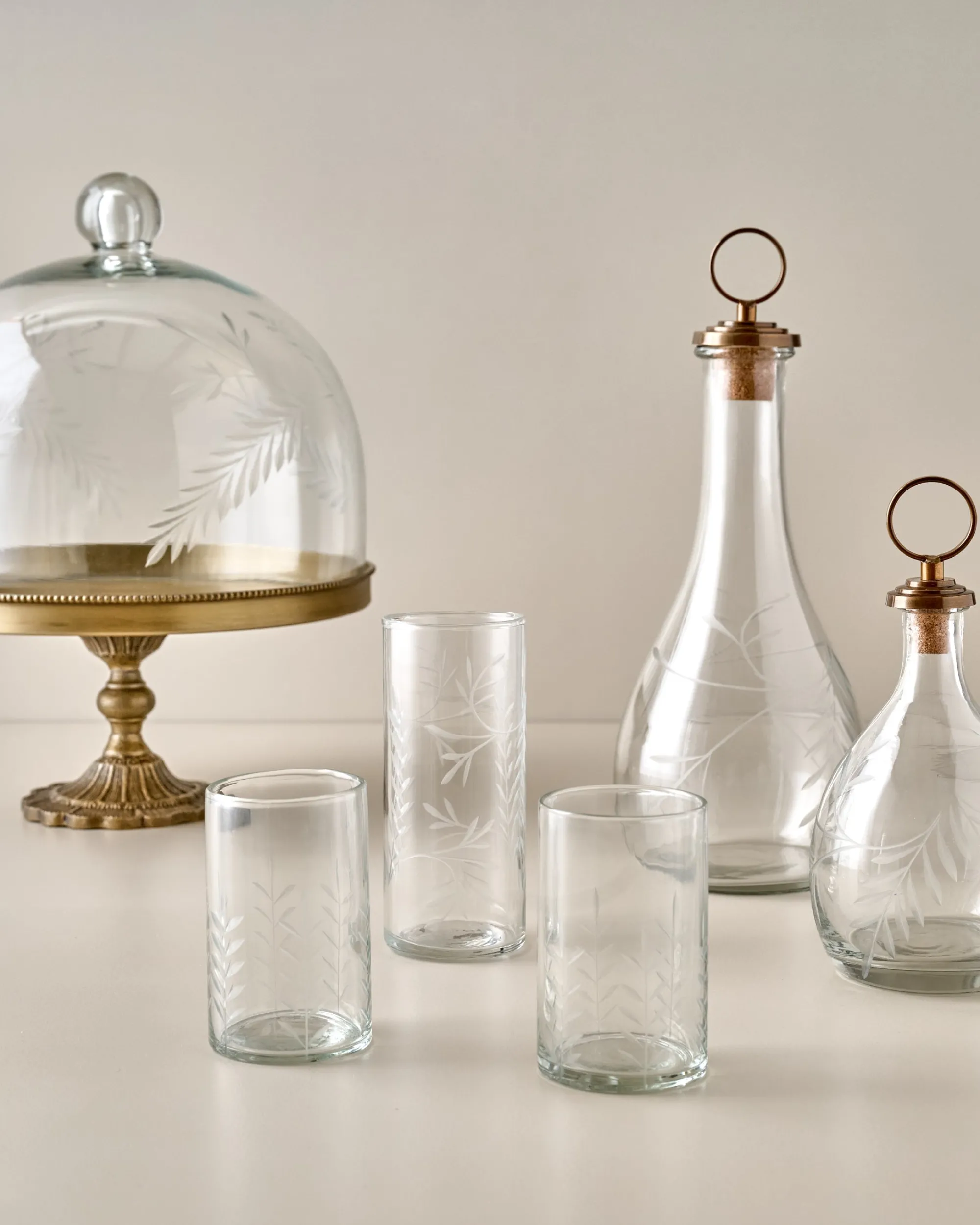 VND7004 BKG OVERSEAS Marlowe Etched Glass Tumbler
