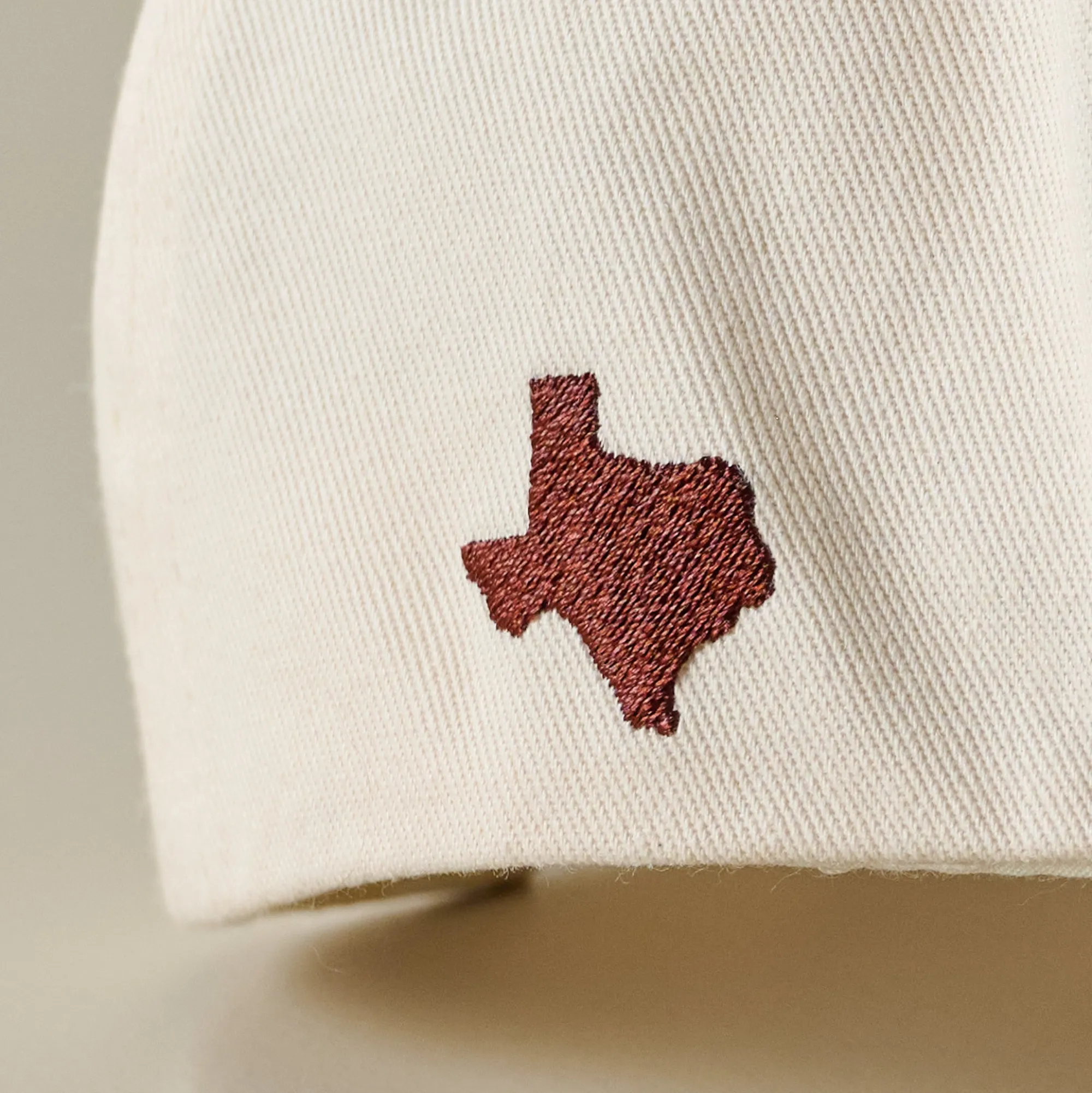 VND8565 KenzKustomz LLC Meet me in Texas Ivory Hat