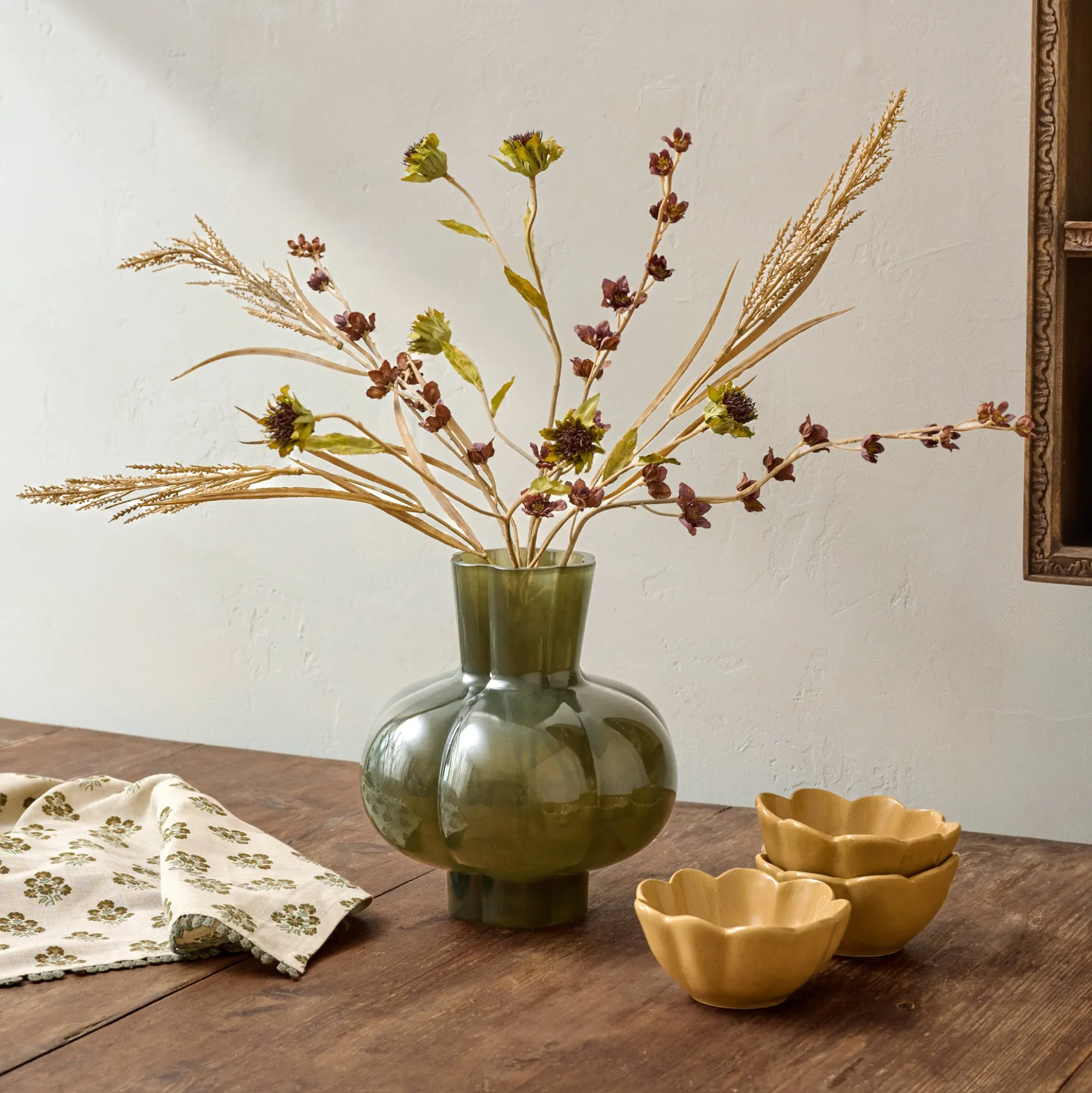 VND0164 Creative Co-op Inc Meredith Glass Vase