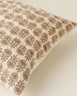 Magnolia Natural Flora Block Print Quilt + Sham Set (Queen)