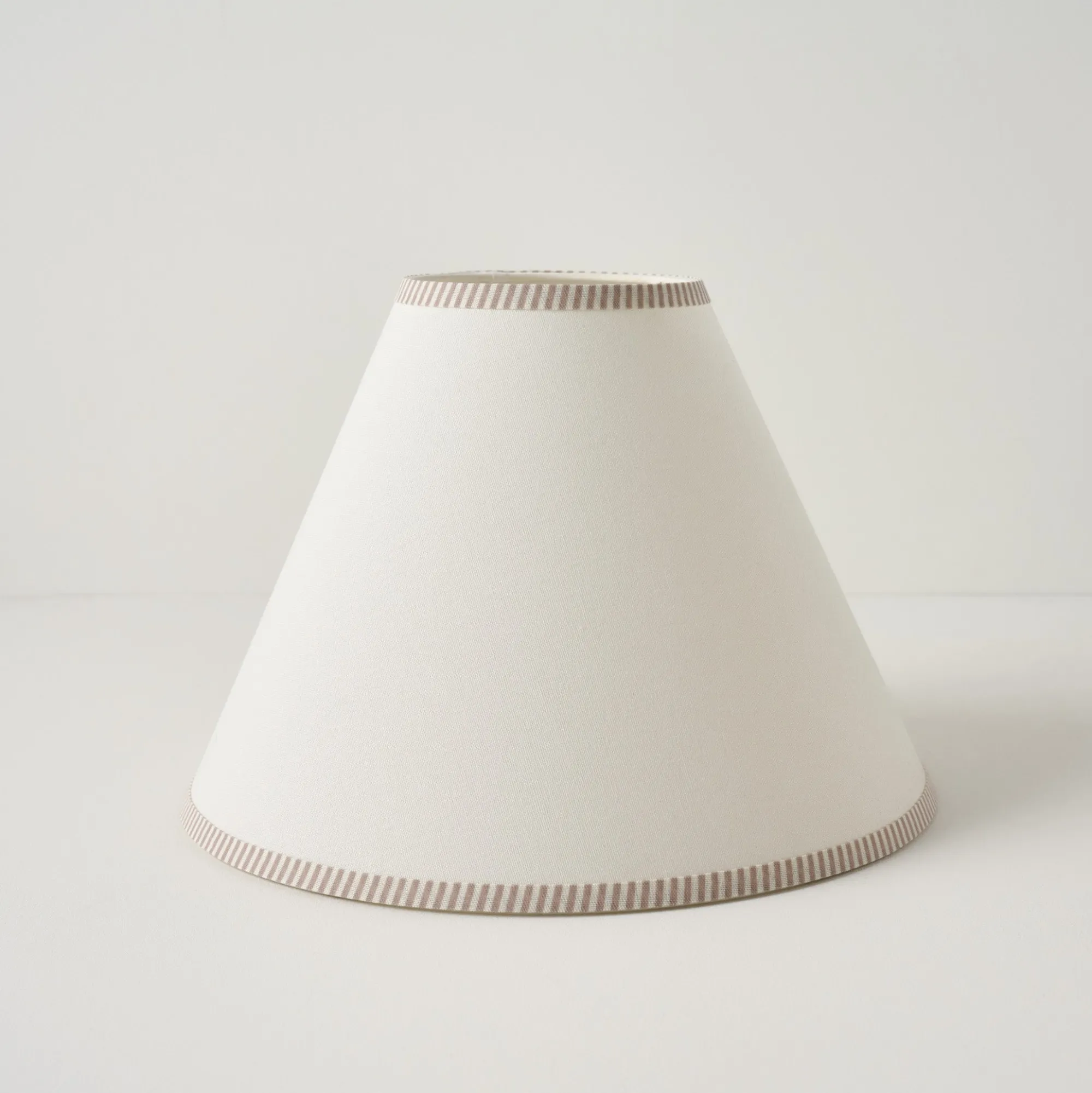 VND6475 StyleCraft Home Collection Natural Stripe Shade