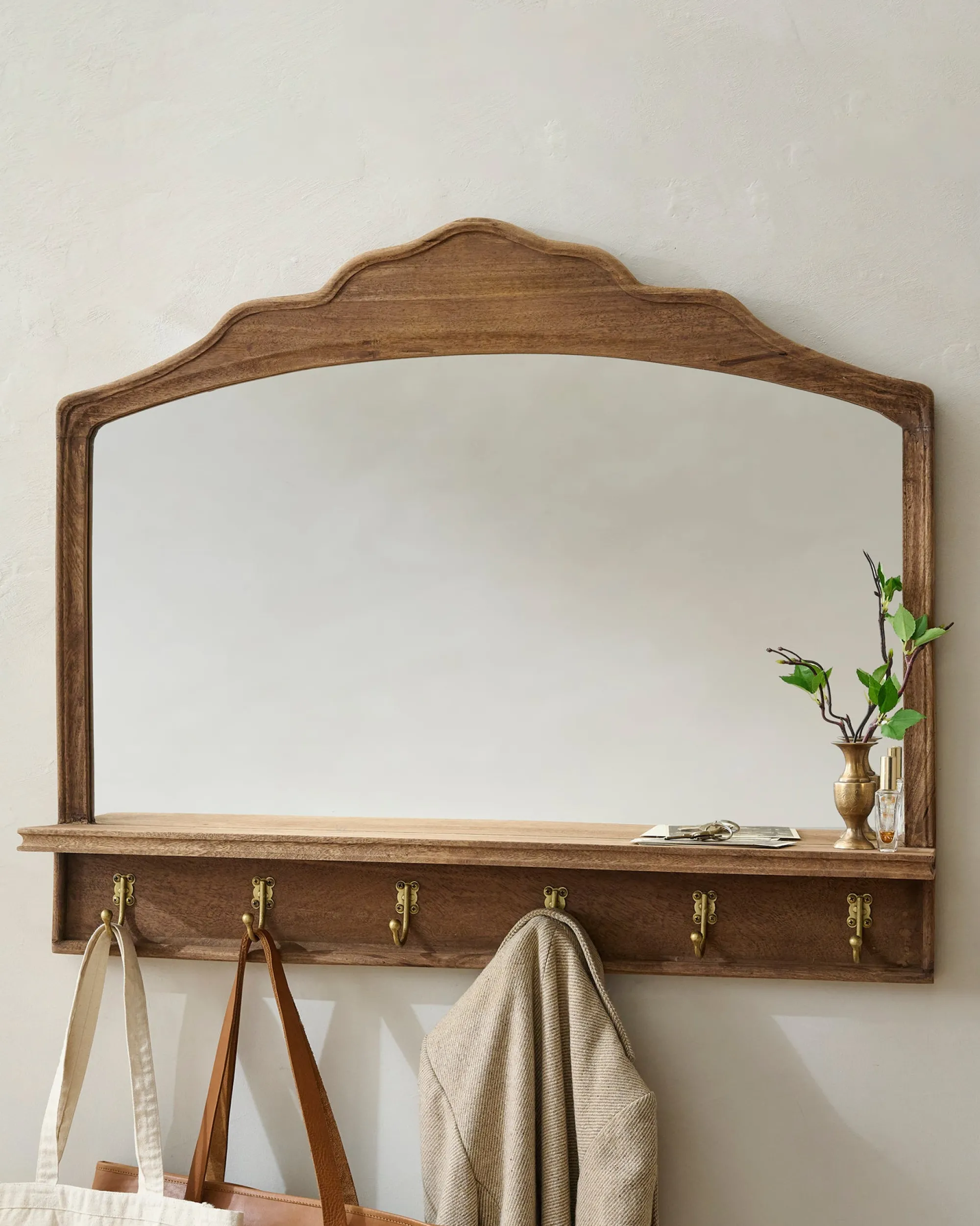 VND6622 ARVIND EXPO-CRAFTS Oversized James Mirror with Hooks and Shelf