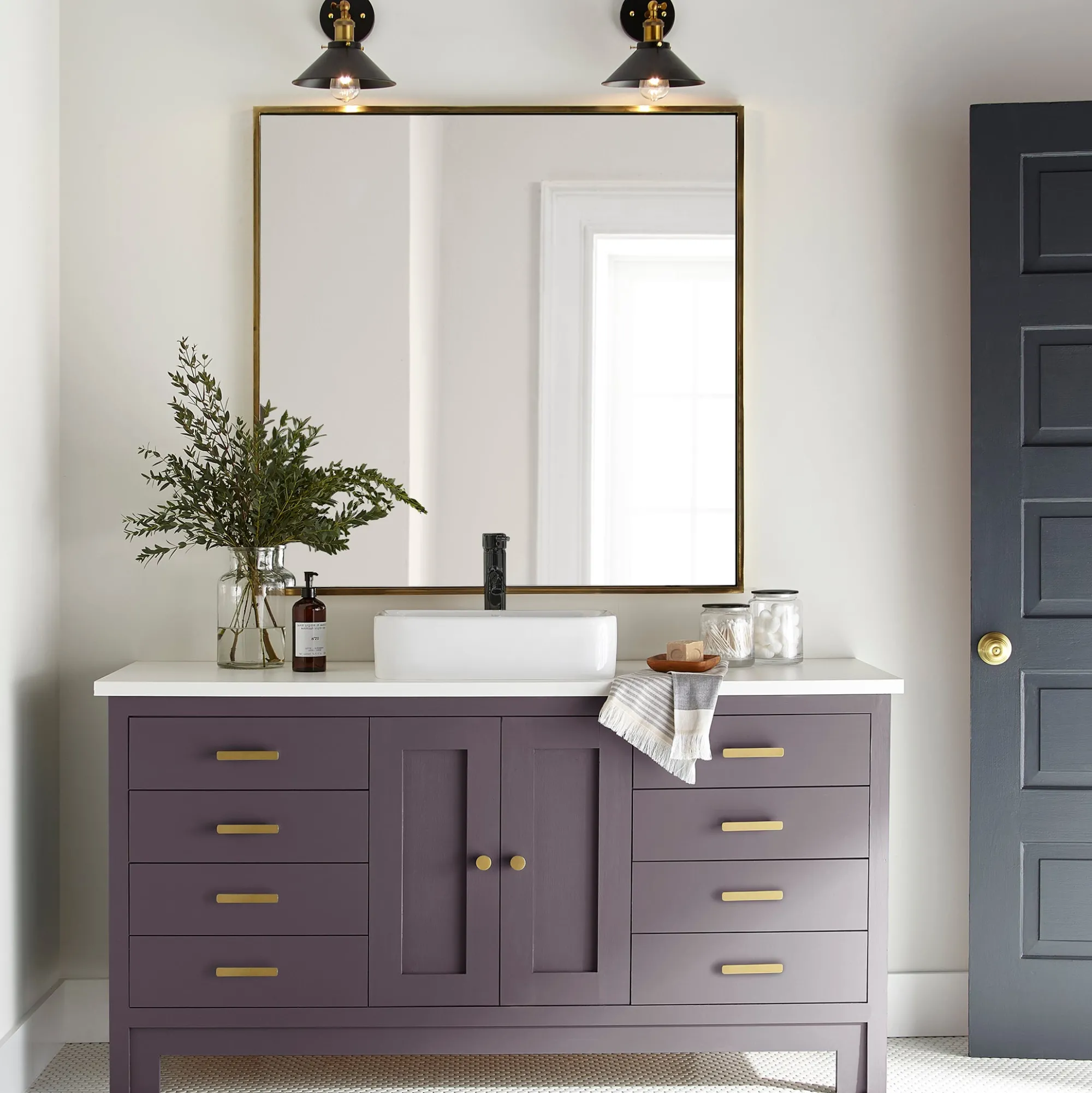VND0188 Kilz - Masco Coatings Plum Suede - Trim, Door + Cabinetry Paint