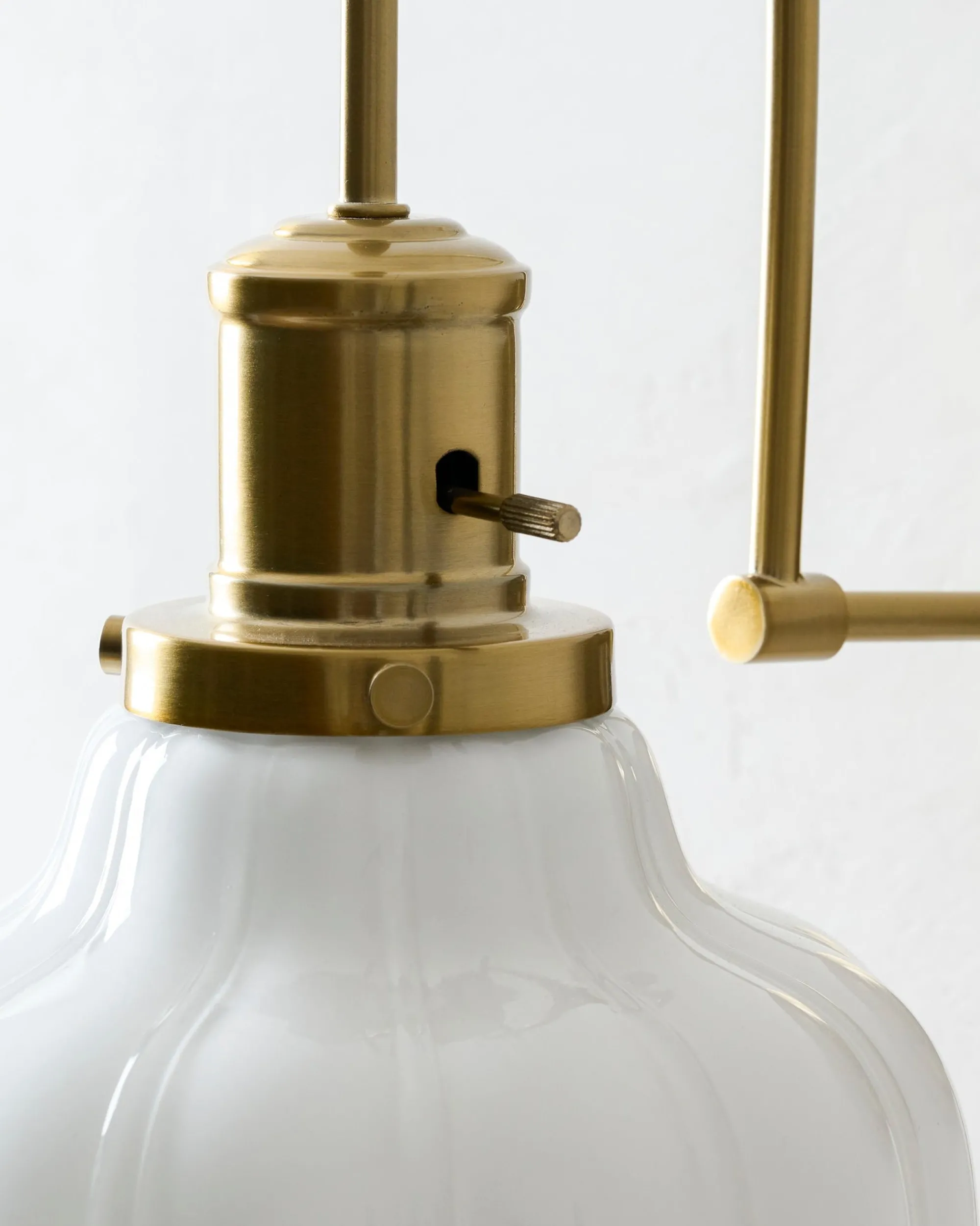 VND6475 StyleCraft Home Collection Polly Milk Glass Plug-in Sconce