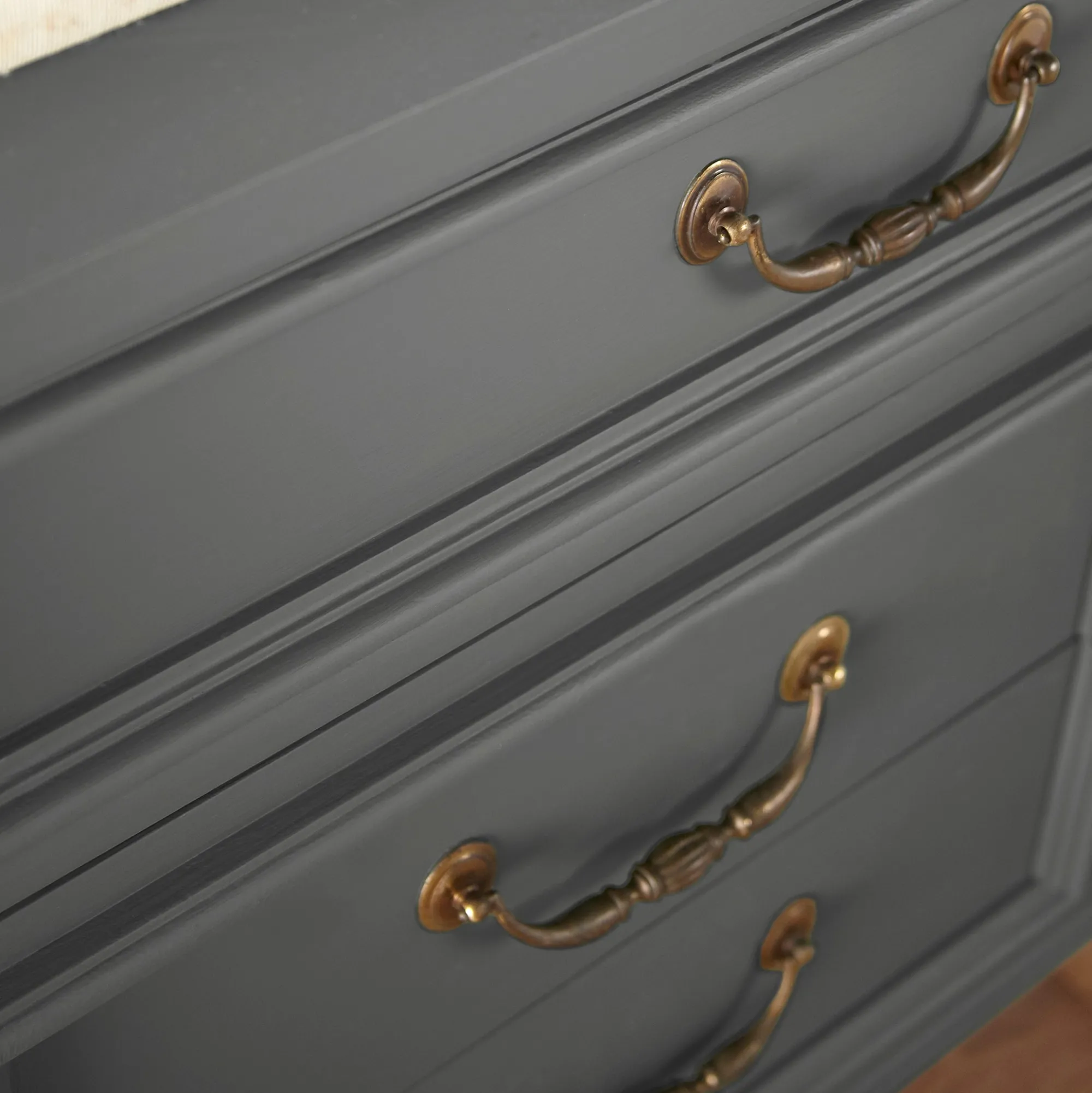 VND0188 Kilz - Masco Coatings Prairie Smoke - Trim, Door + Cabinetry Paint