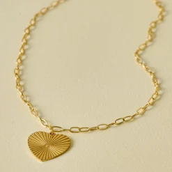 VND5050 Adorn Radiant Heart Brass Chain Necklace