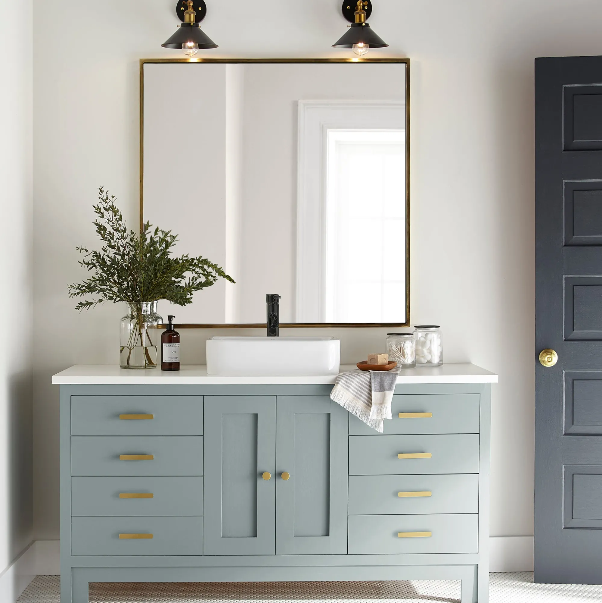 VND0188 Kilz - Masco Coatings Rainy Days - Trim, Door + Cabinetry Paint