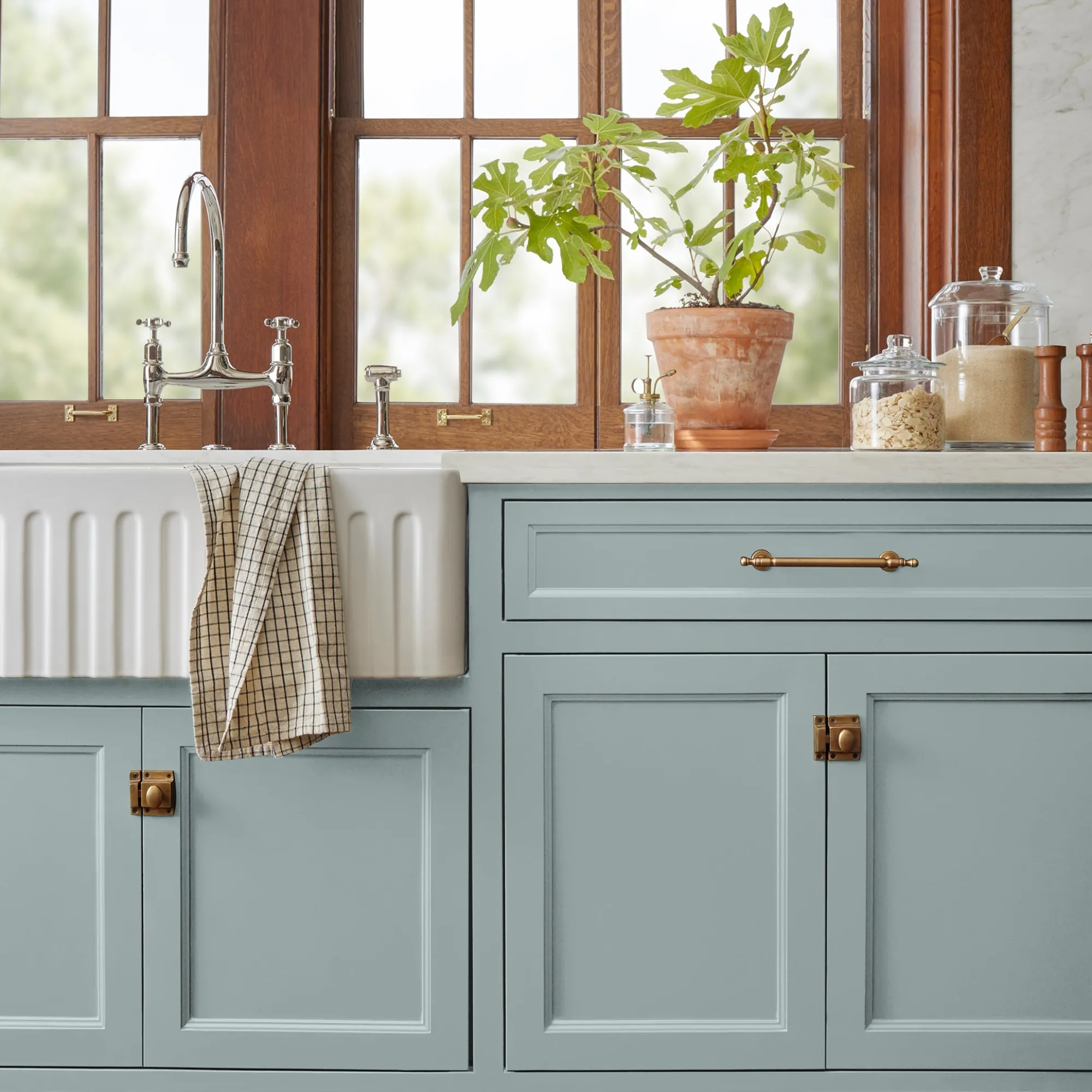VND0188 Kilz - Masco Coatings Rainy Days - Trim, Door + Cabinetry Paint