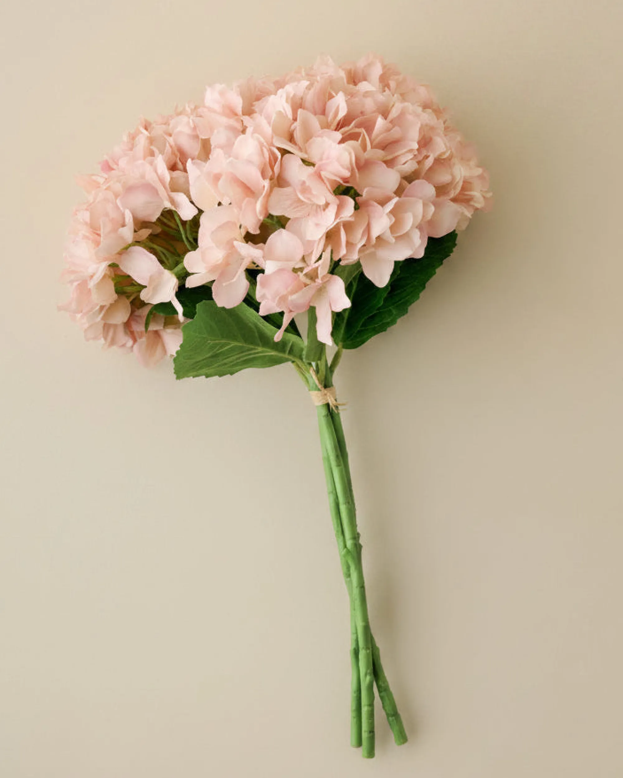 VND0078 K & K Interiors, Inc. Real Touch Hydrangea Bundle