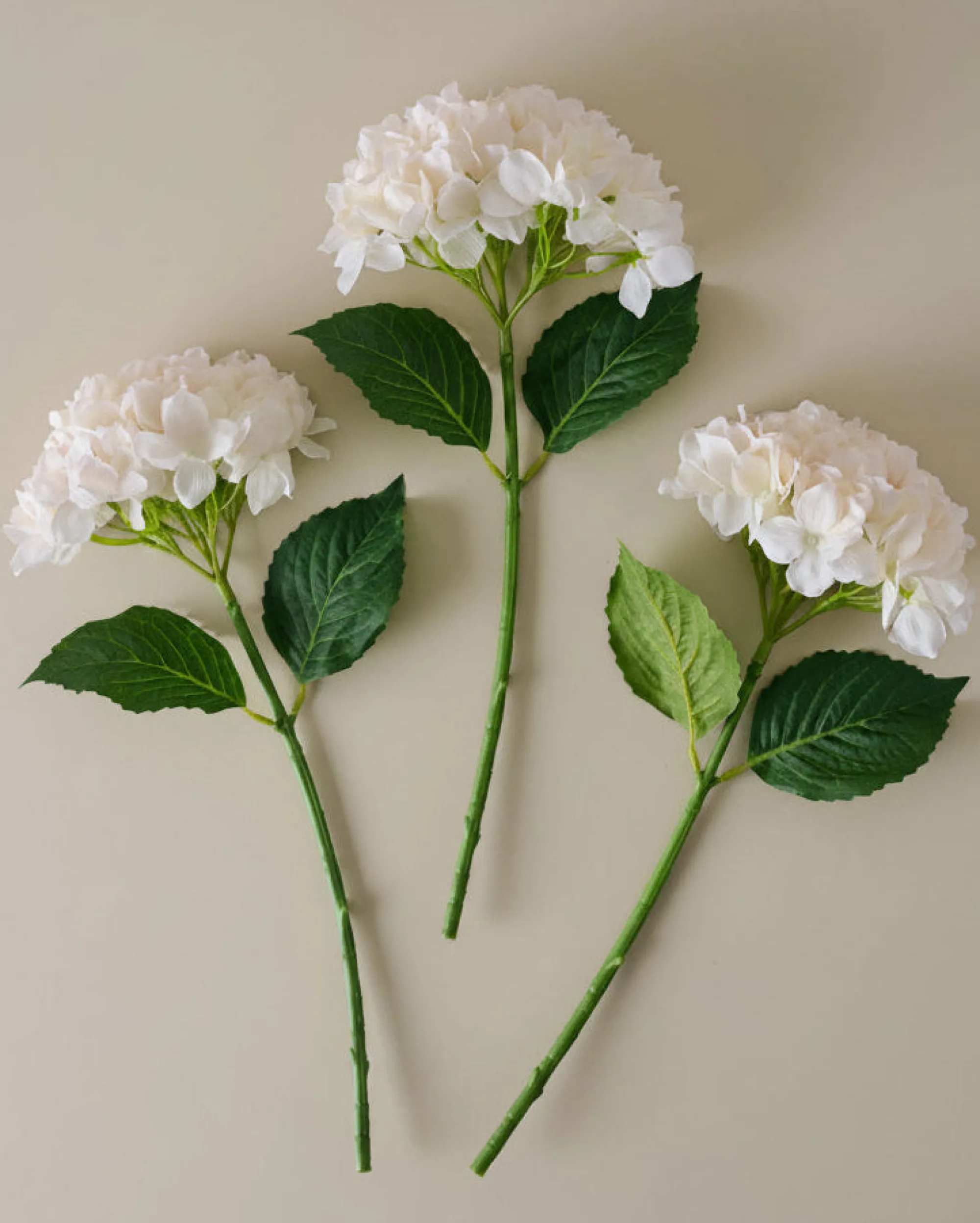 VND0078 K & K Interiors, Inc. Real Touch Hydrangea Bundle