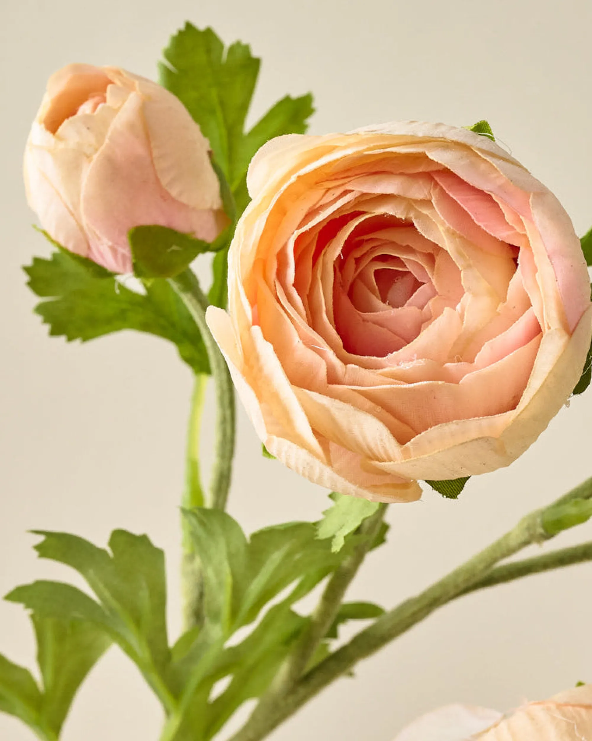 VND0078 K & K Interiors, Inc. Real Touch Ranunculus Stem