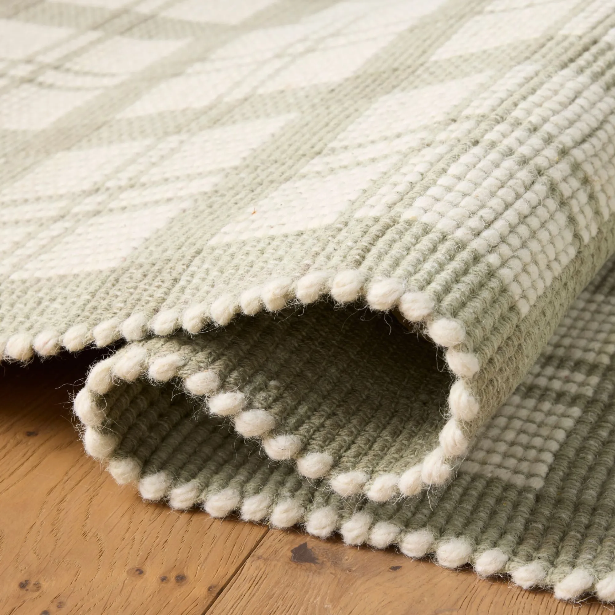 VND0086 Loloi Inc Ryder Sage Ivory Rug