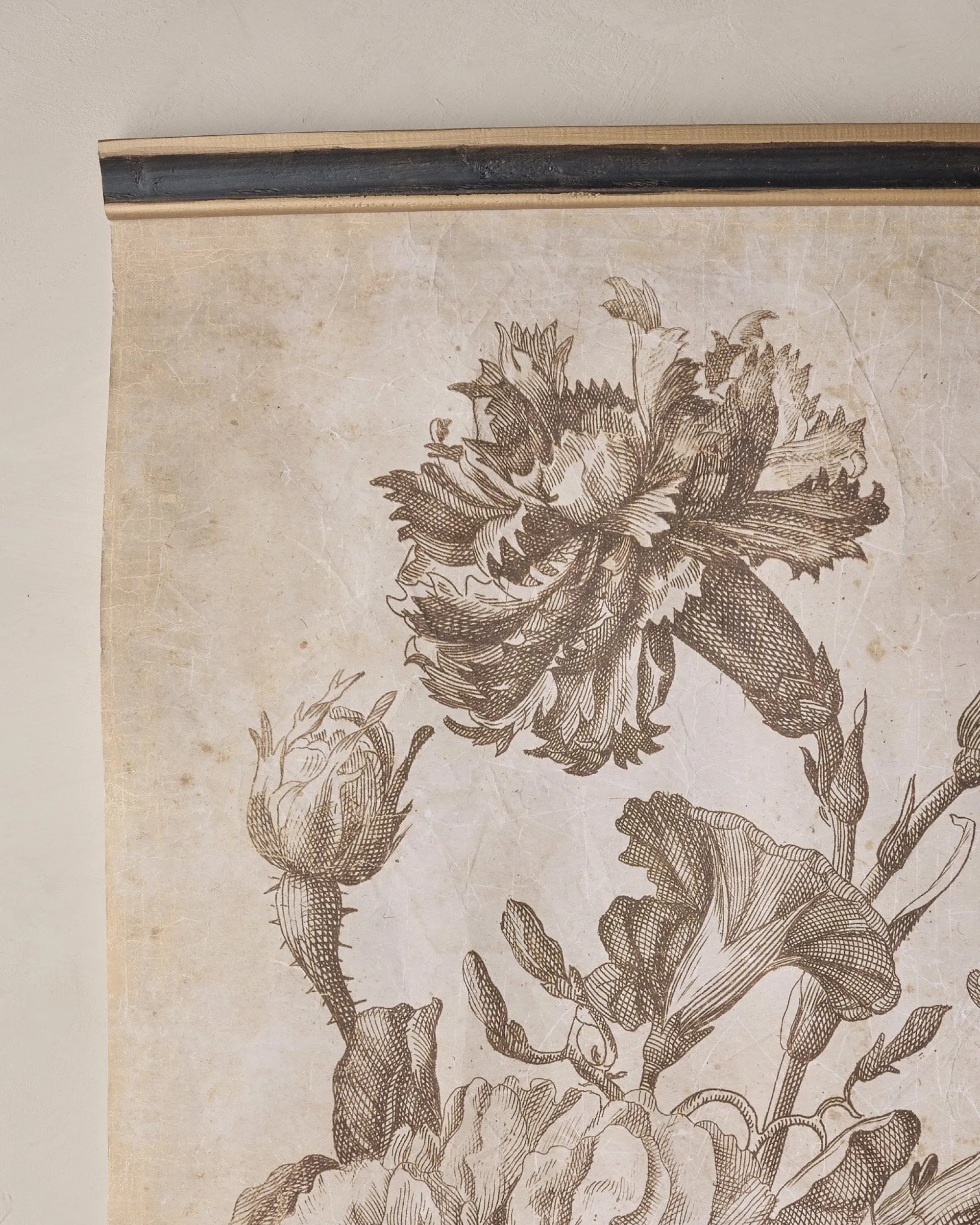 VND0164 Creative Co-op Inc Set of II Vintage Floral Sketch Tapestry