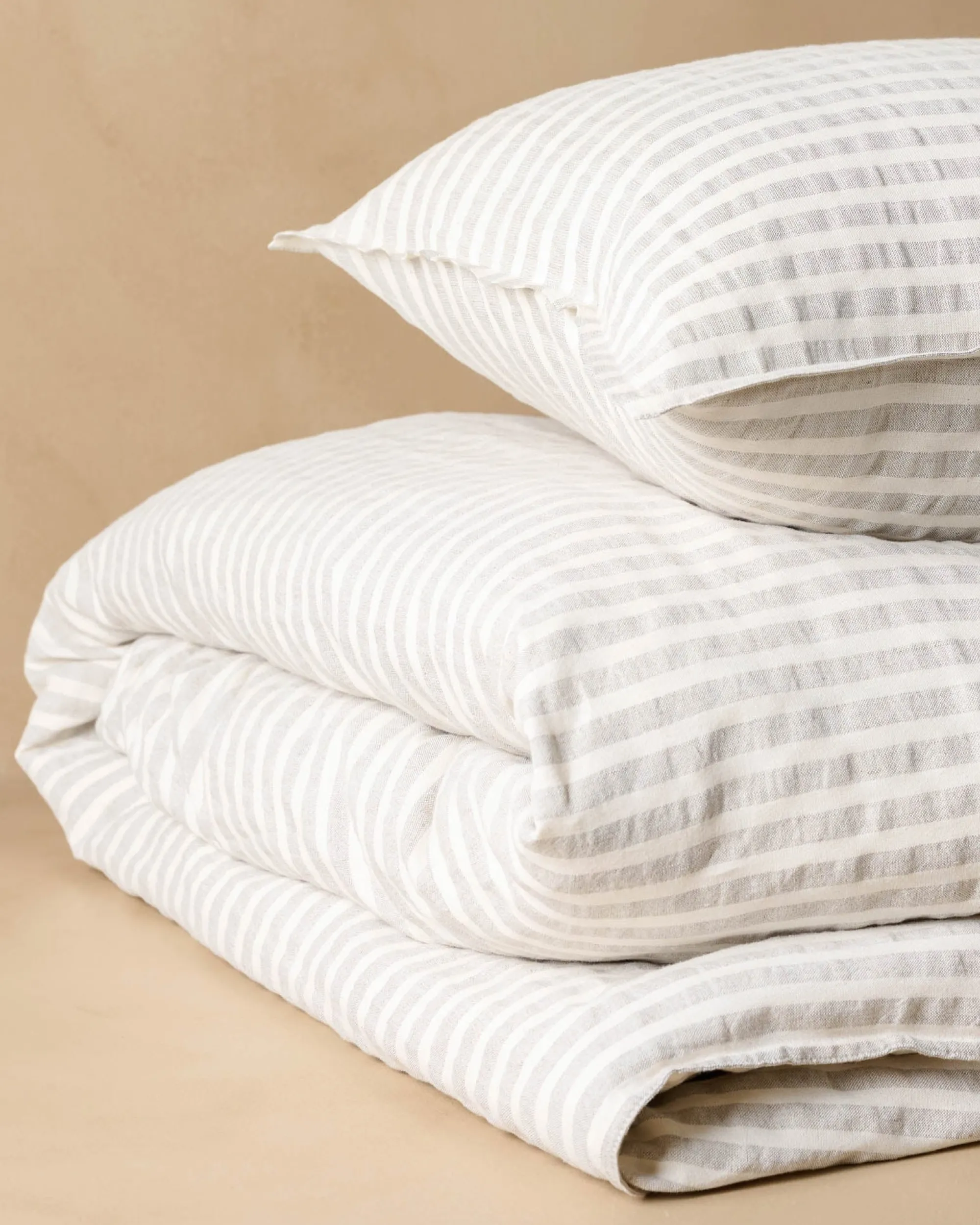VND7018 Makerspalm, LLC Shadow Grey + Antique White Stripe Linen Cotton Duvet Cover