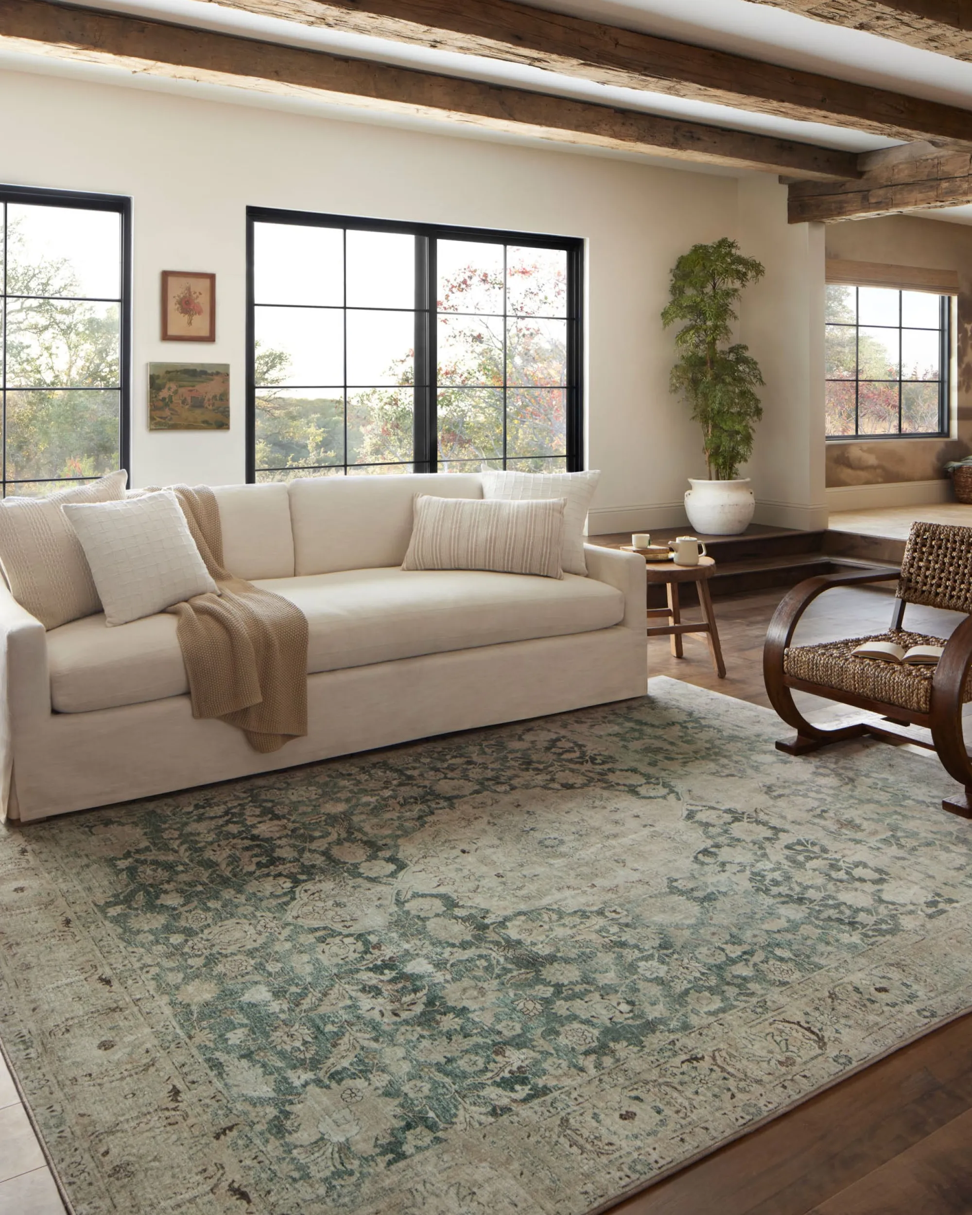 VND0086 Loloi Inc Sinclair Jade Sand Rug