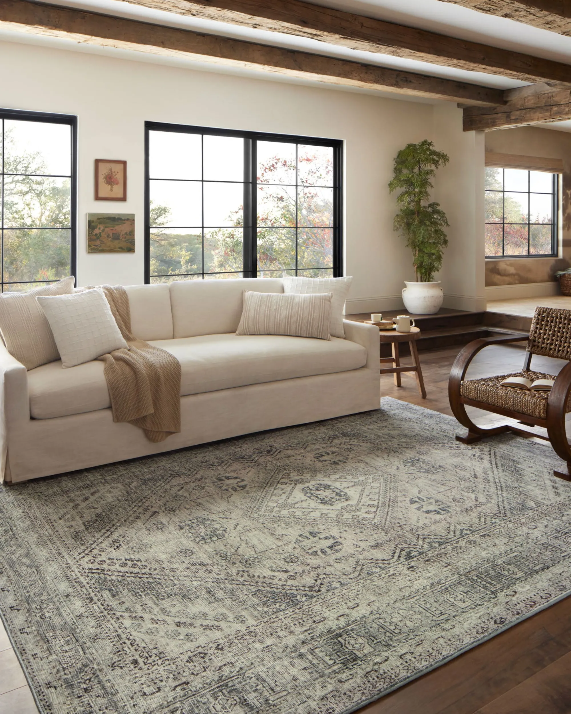 VND0086 Loloi Inc Sinclair Natural Sage Rug