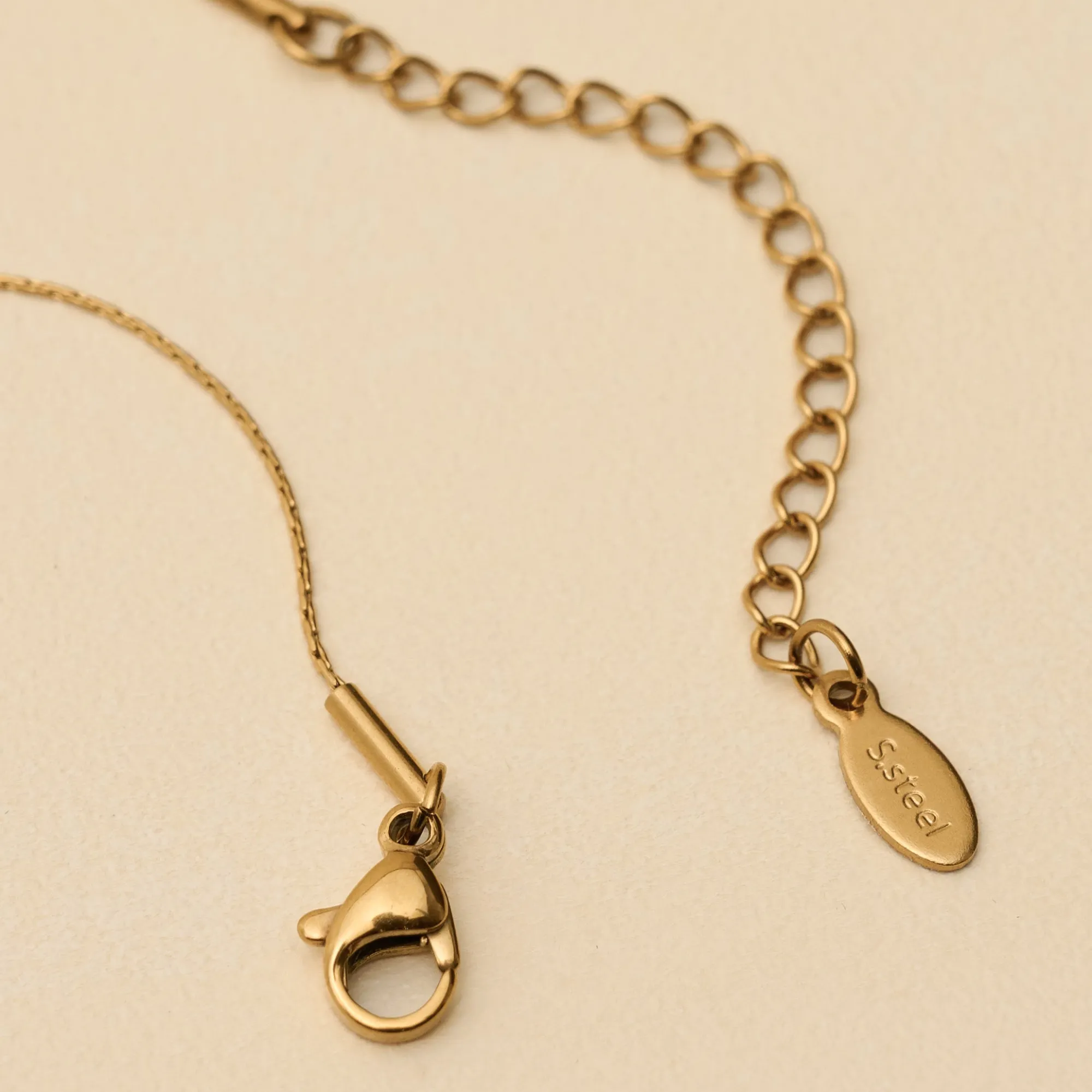 VND6091 Shop Gracefully Inc Six Dainty Hearts Necklace