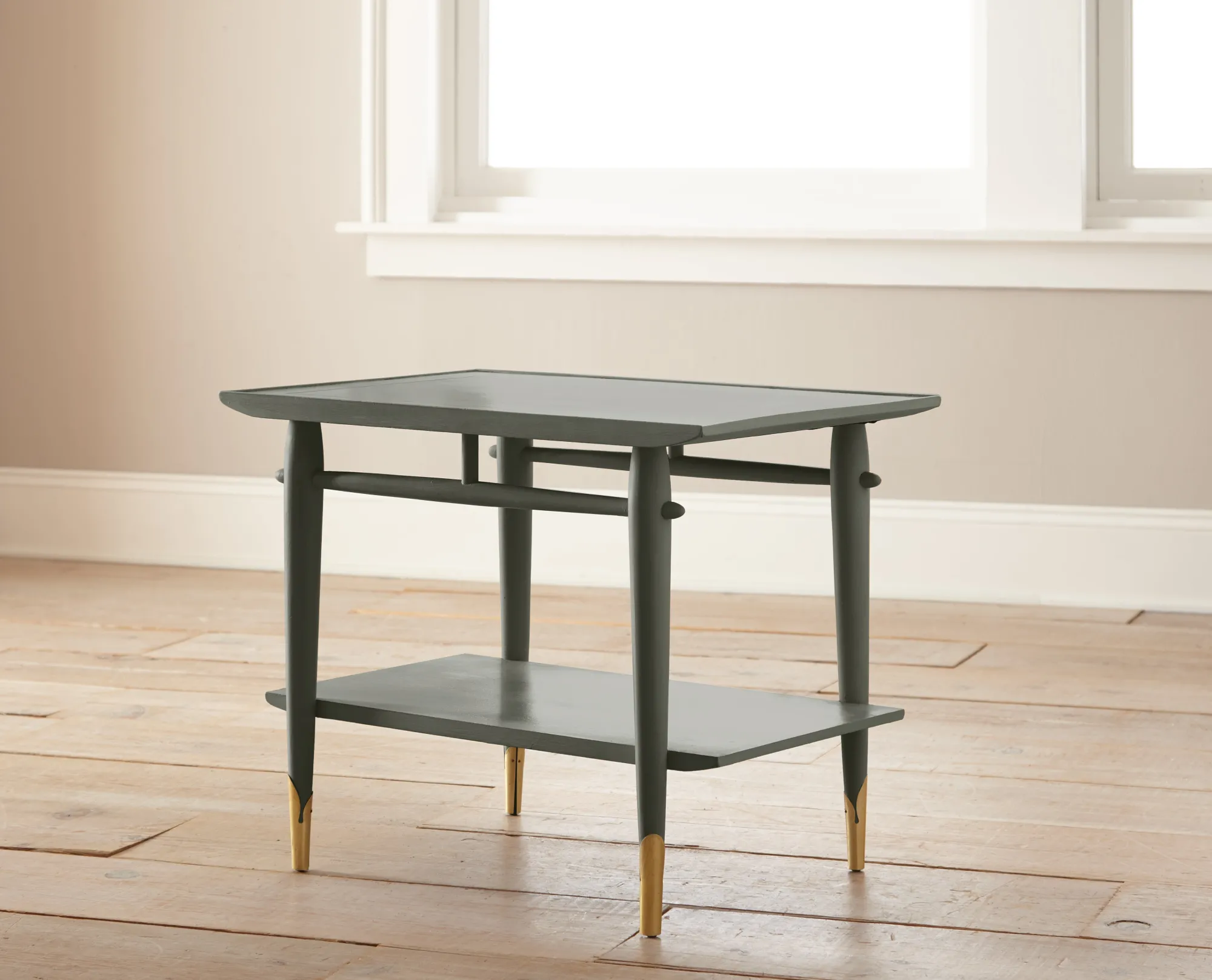 VND0188 Kilz - Masco Coatings Step Stool Green - Chalk Style Paint