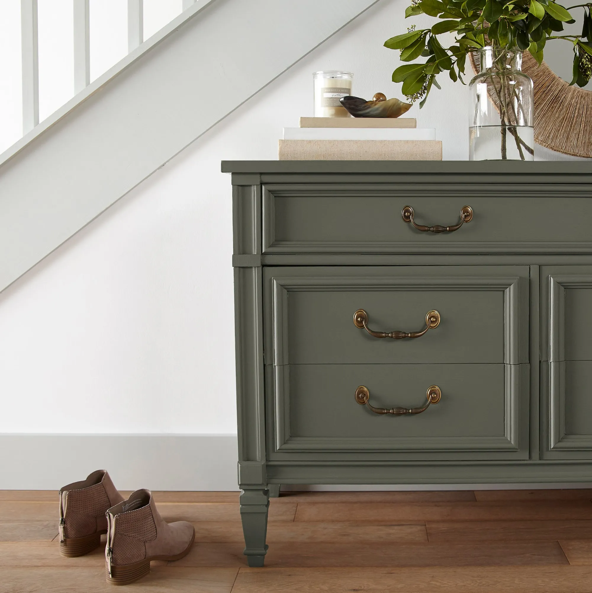 VND0188 Kilz - Masco Coatings Step Stool Green - Trim, Door, + Cabinetry Paint