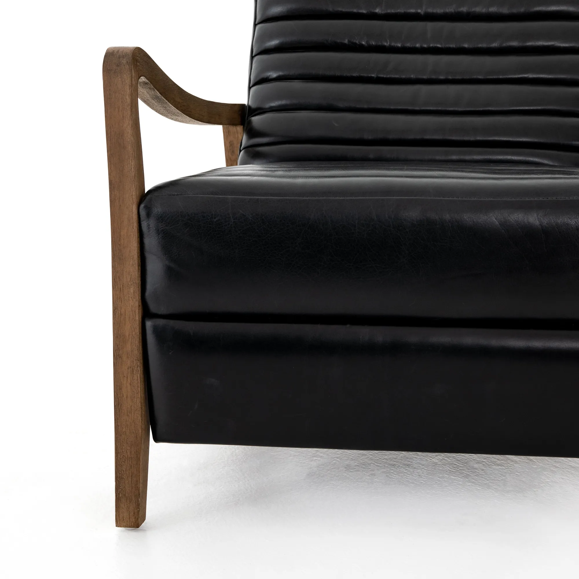 VND6200 Four Hands, LLC Steven Recliner