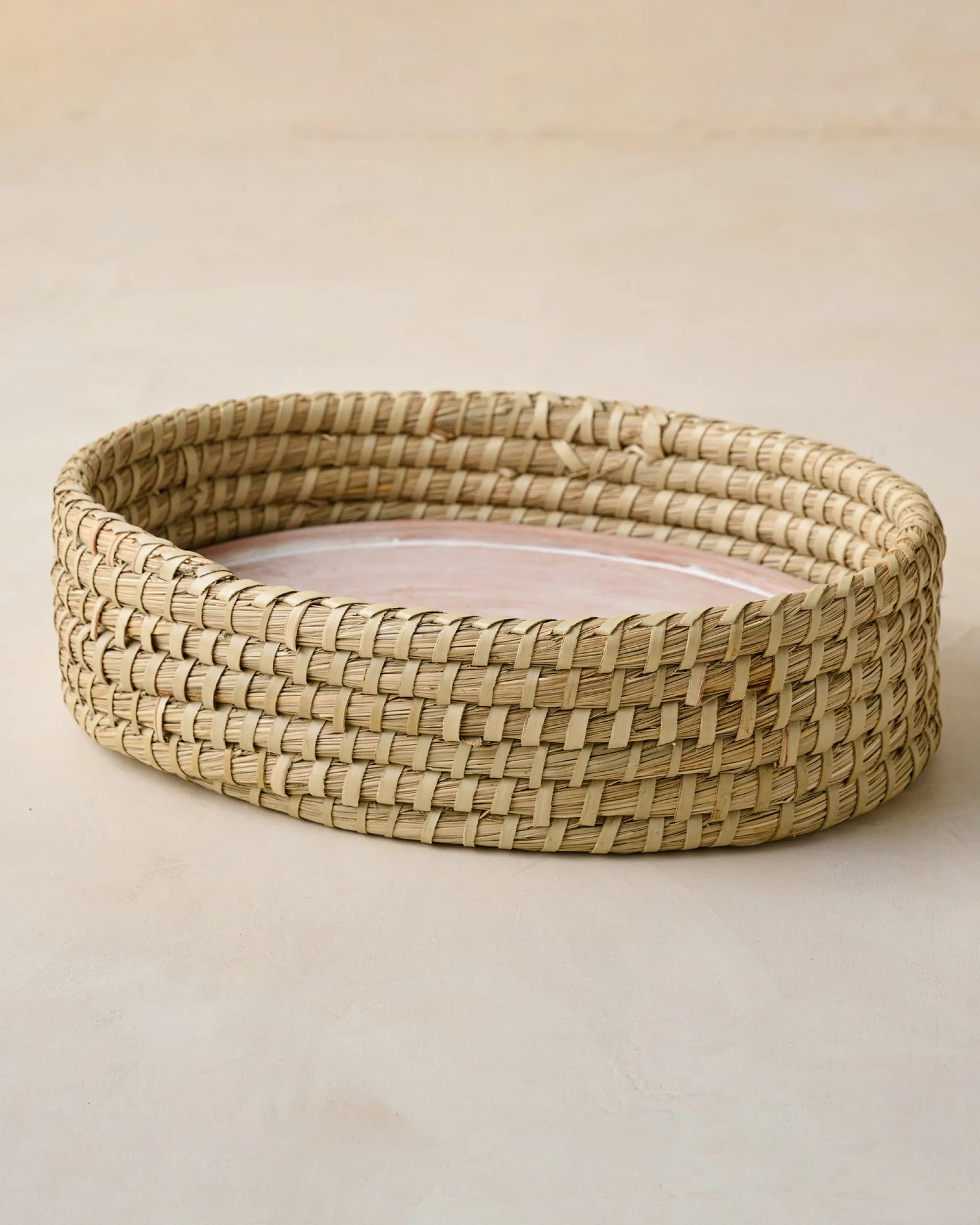 VND6889 Rahabs Rope Terracotta Bread Warmer