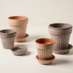 VND7468 Bergs Potter INC Terracotta Dotted Bergs Pot