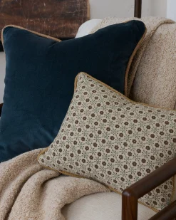 VND8009 Jaipur Arts Thea Clay Block Print Pillow w/ insert, 12x16
