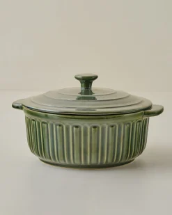 VND7817 FOXSTONE DEVELOPMENT CO.,LTD The Cottage Collection Forest Green Baking Dish with Lid