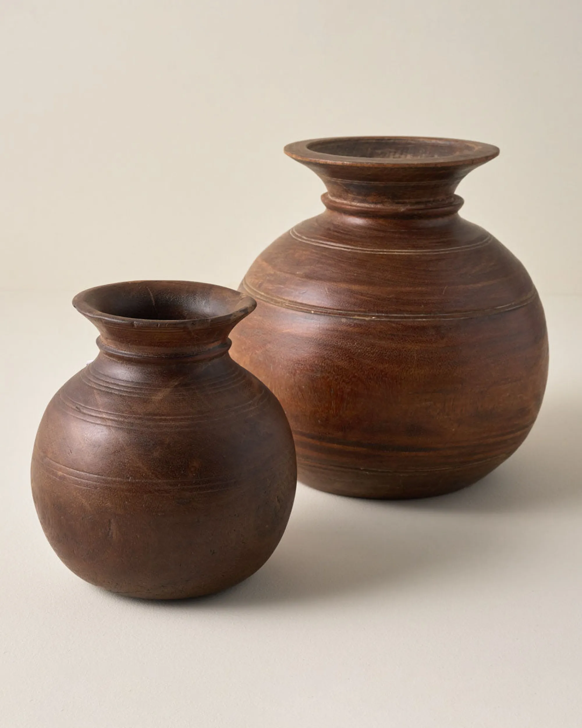 VND0207 Sullivan's Theo Aged Wood Vase