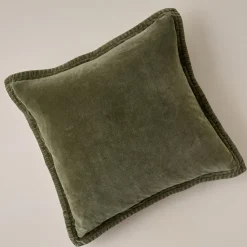 VND8328 FA HOME AND APPAREL PVT LTD Townes Winter Moss Pillow
