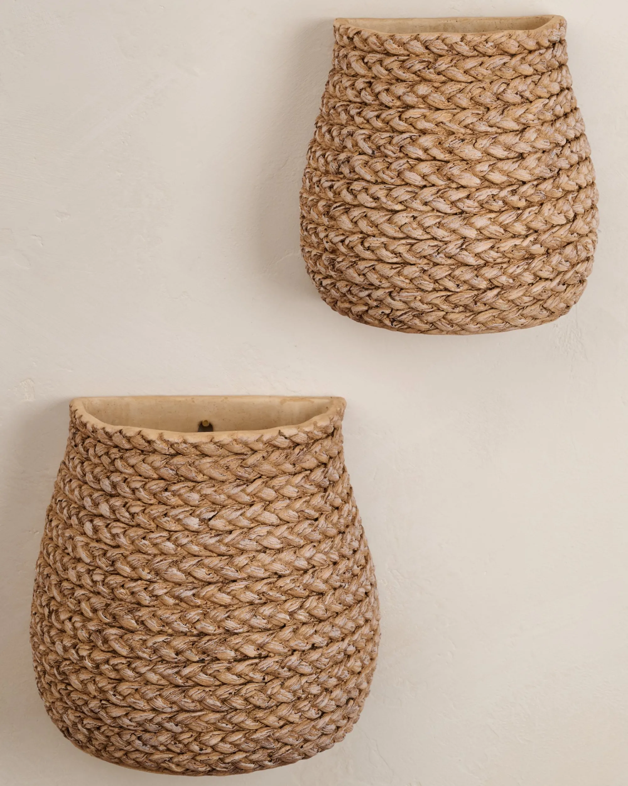 VND0092 Melrose International, LLC Tucker Woven Wall Planter