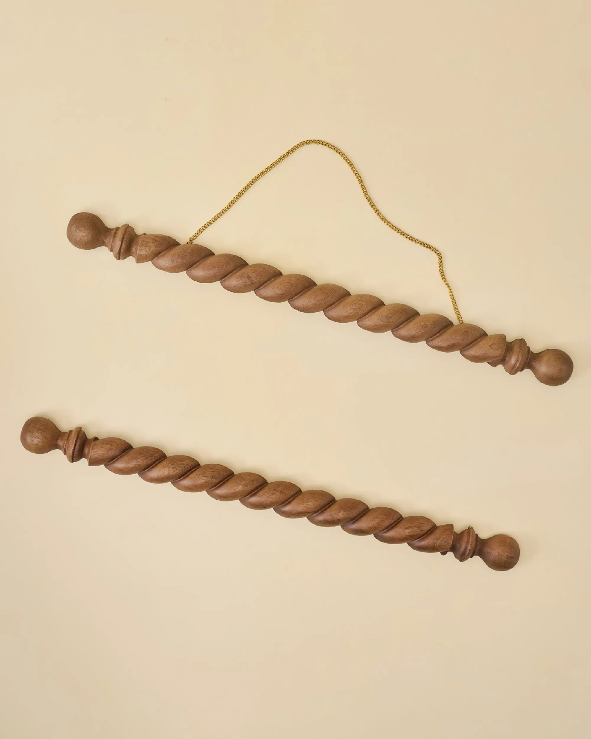 VND8329 Craftmachine India Pvt Ltd Turned Wood Poster Hanger Kit