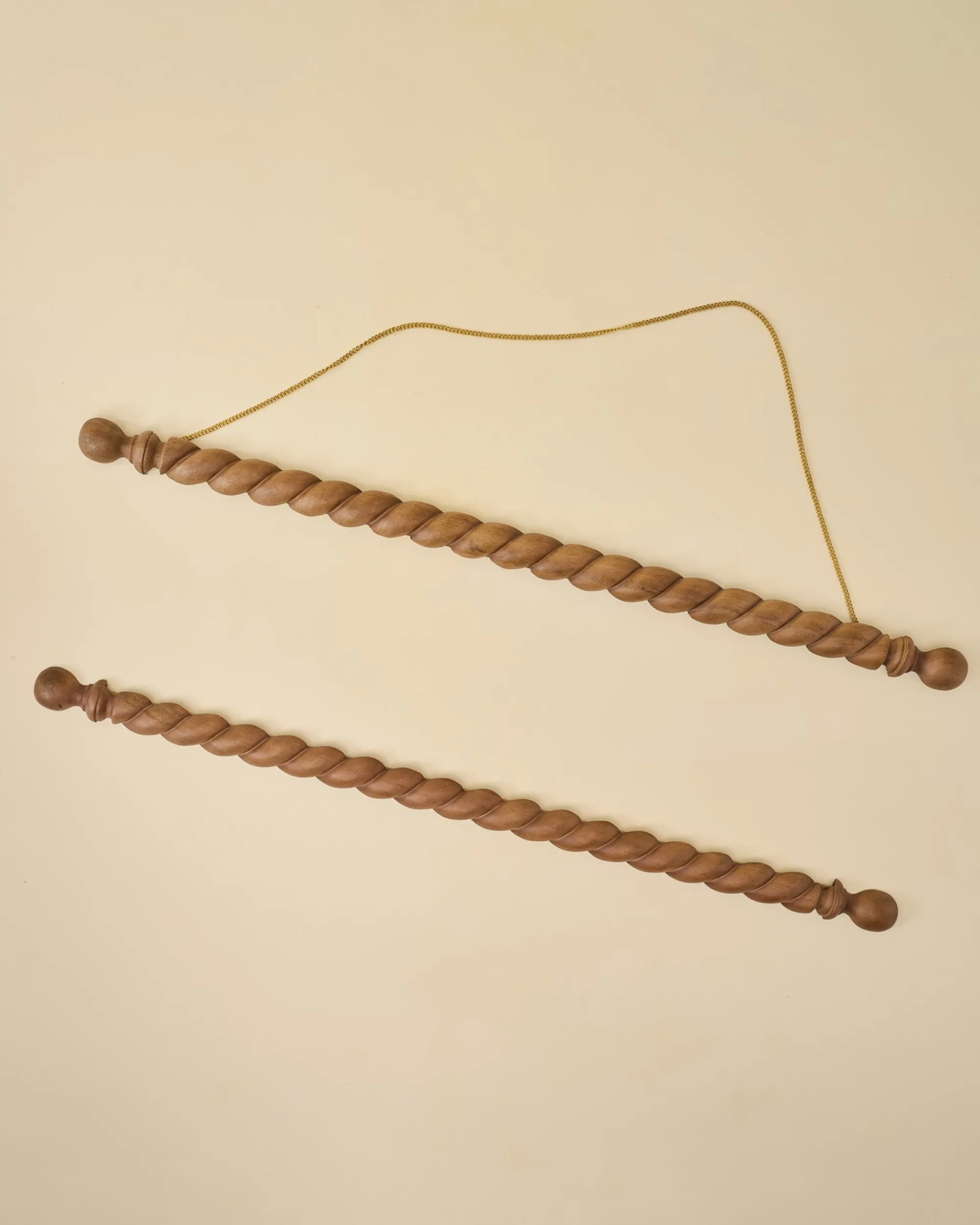 VND8329 Craftmachine India Pvt Ltd Turned Wood Poster Hanger Kit