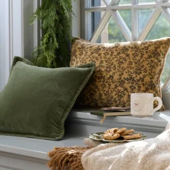 VND8009 Jaipur Arts Velvet Amber Vines Lumbar Pillow