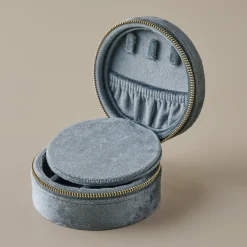 VND8845 Cecelia Designs Jewelry LLC. Velvet Stone Jewelry Travel Case