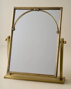 VND7372 ACUBE KRAFT PVT LTD Vienna Tabletop Mirror