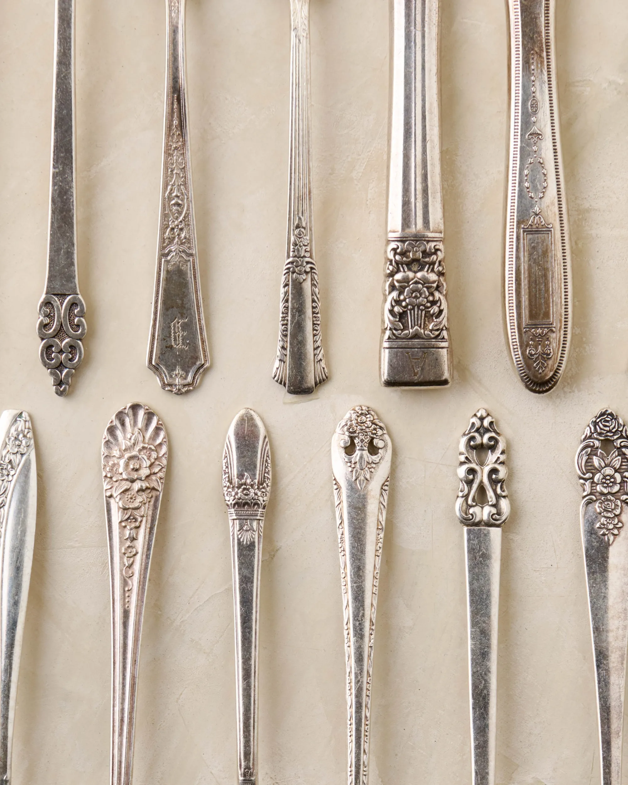 VND6901 Hester & Cook Design Group Vintage Flatware Set