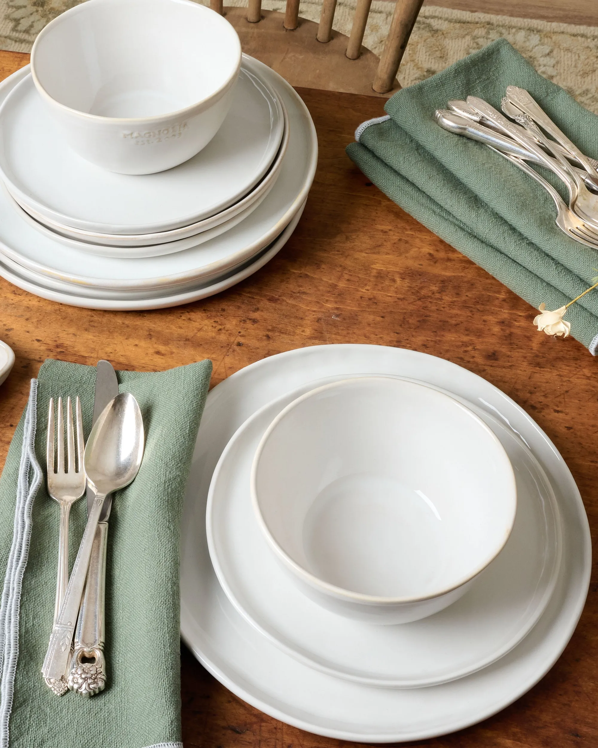 VND6901 Hester & Cook Design Group Vintage Flatware Set