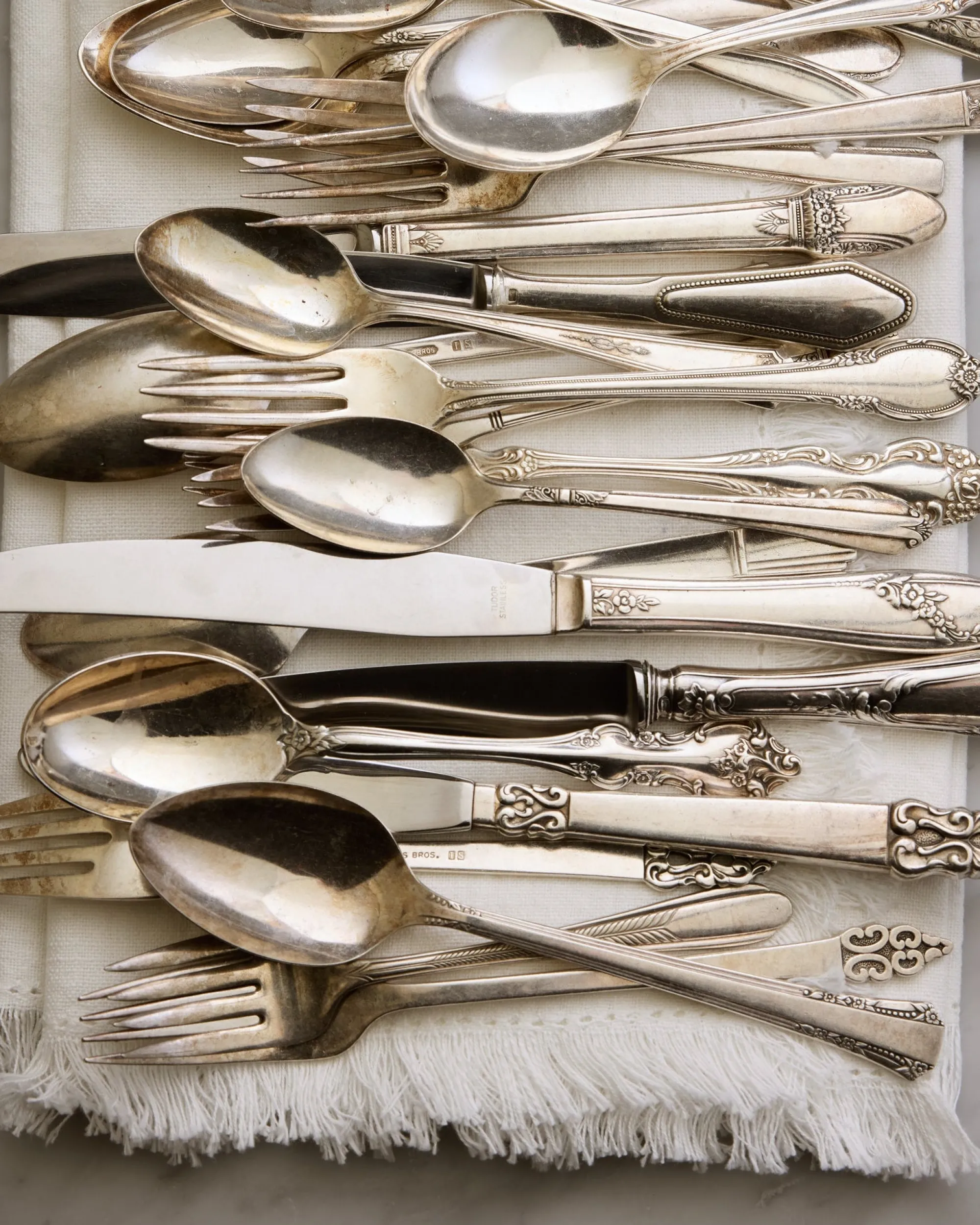 VND6901 Hester & Cook Design Group Vintage Flatware Set