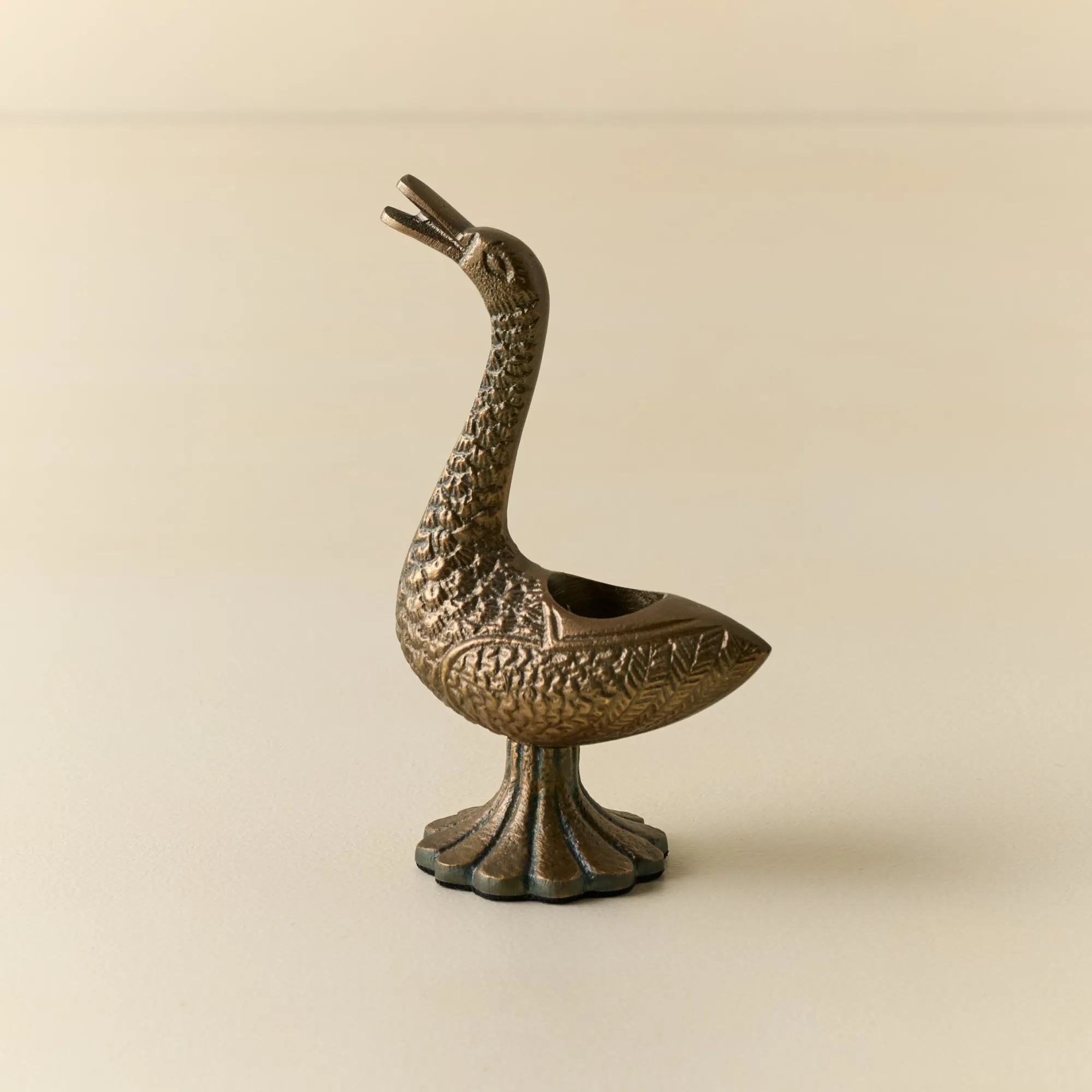 VND6714 BRASAGE Vintage Inspired Brass Duck Taper Holder