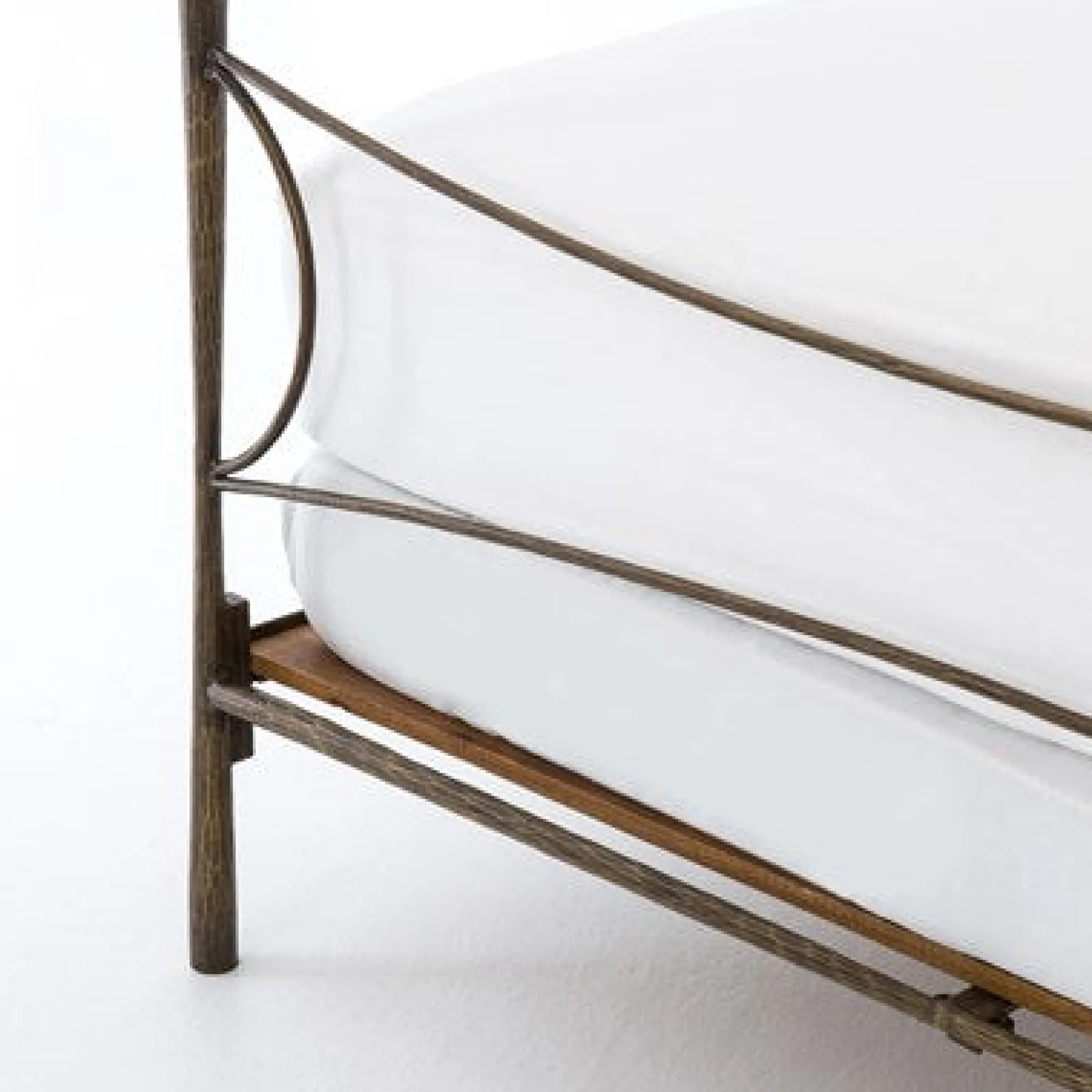 VND6200 Four Hands, LLC Vivienne Bed