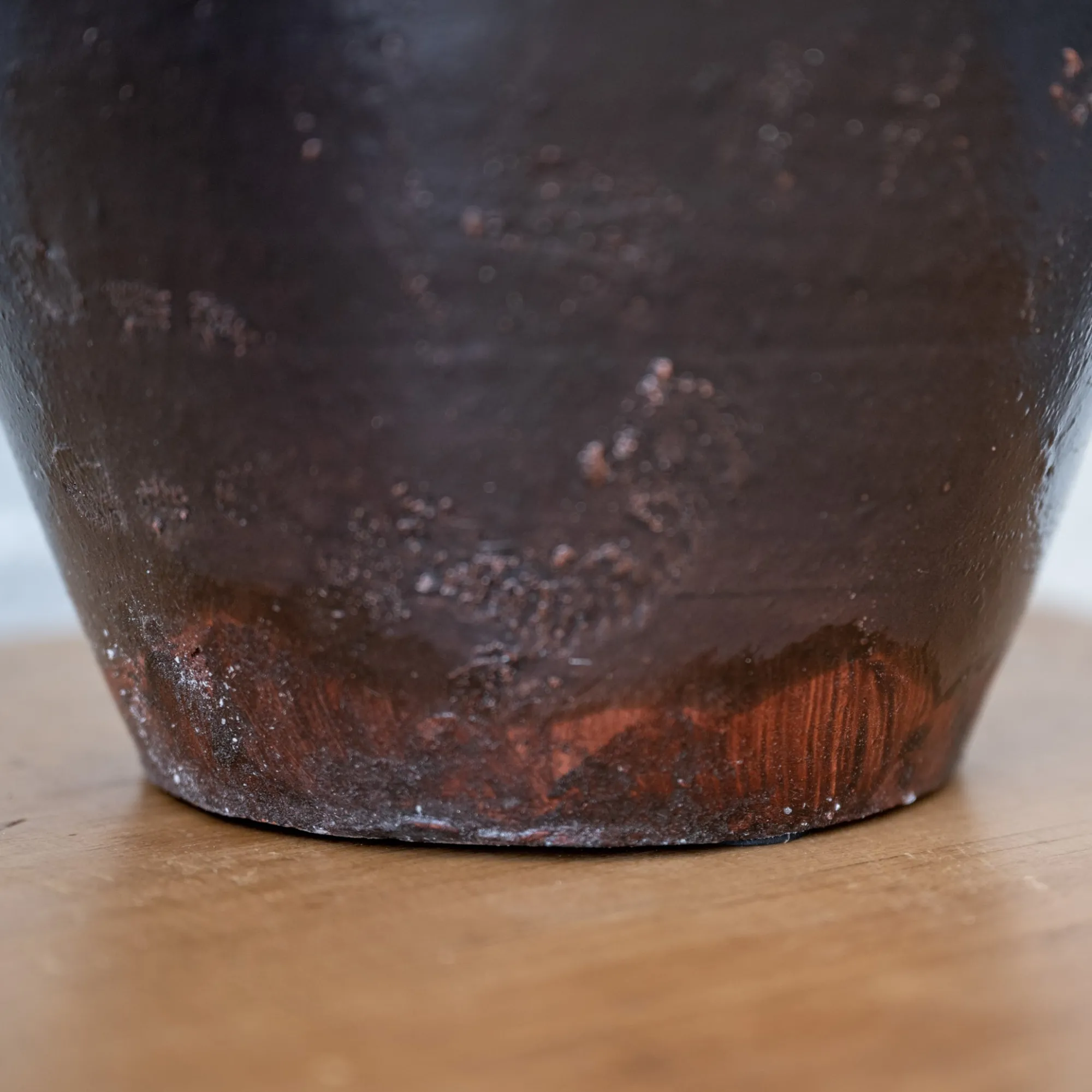 VND0164 Creative Co-op Inc Warrenton Found Clay Jar